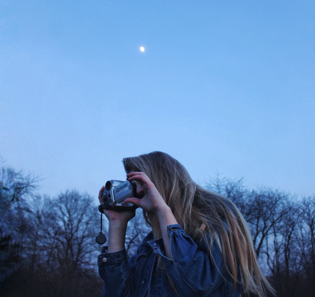 Kinen Blue Nostalgic Camera