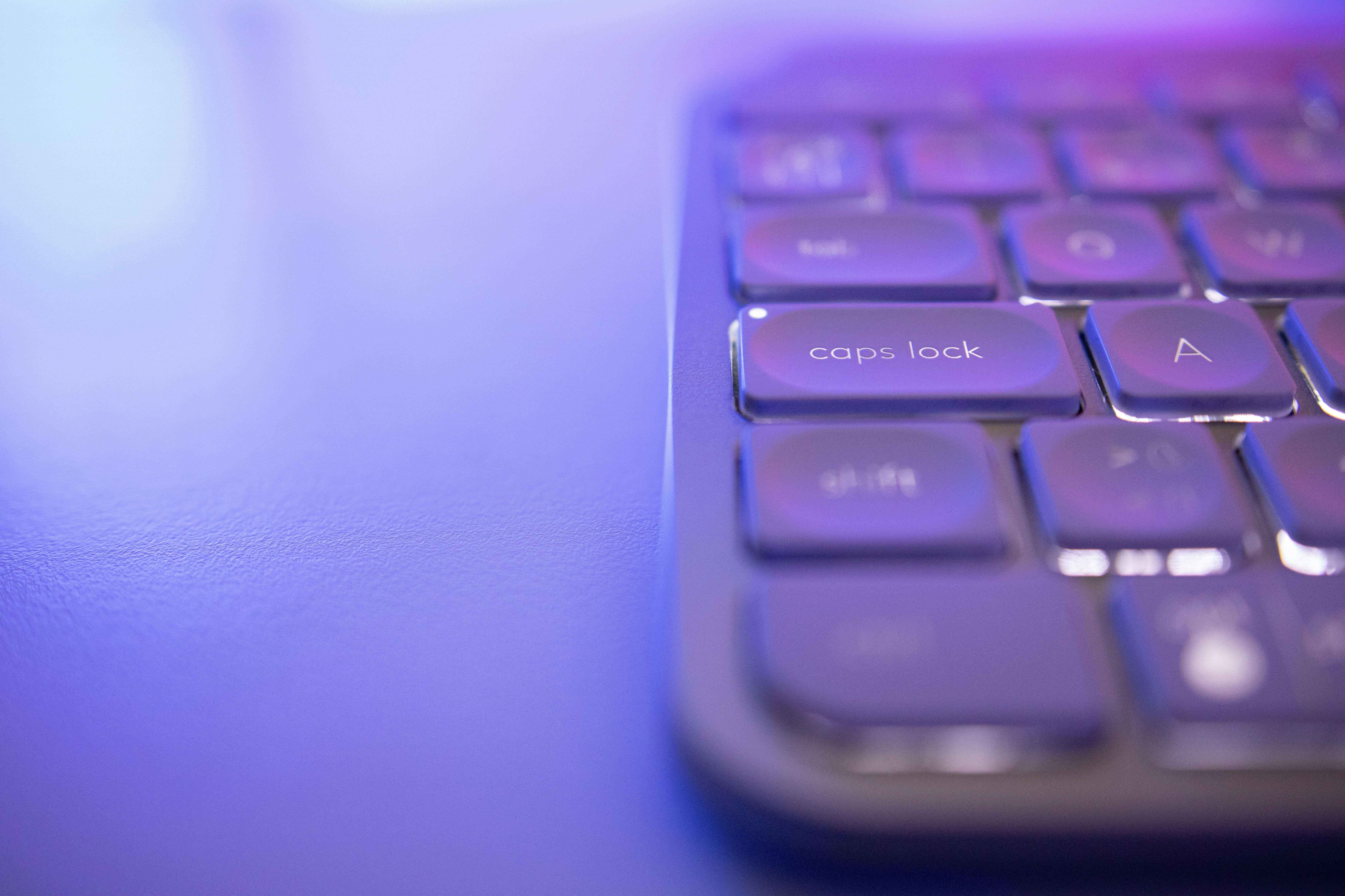 Переключение языков в MacOS по CapsLock