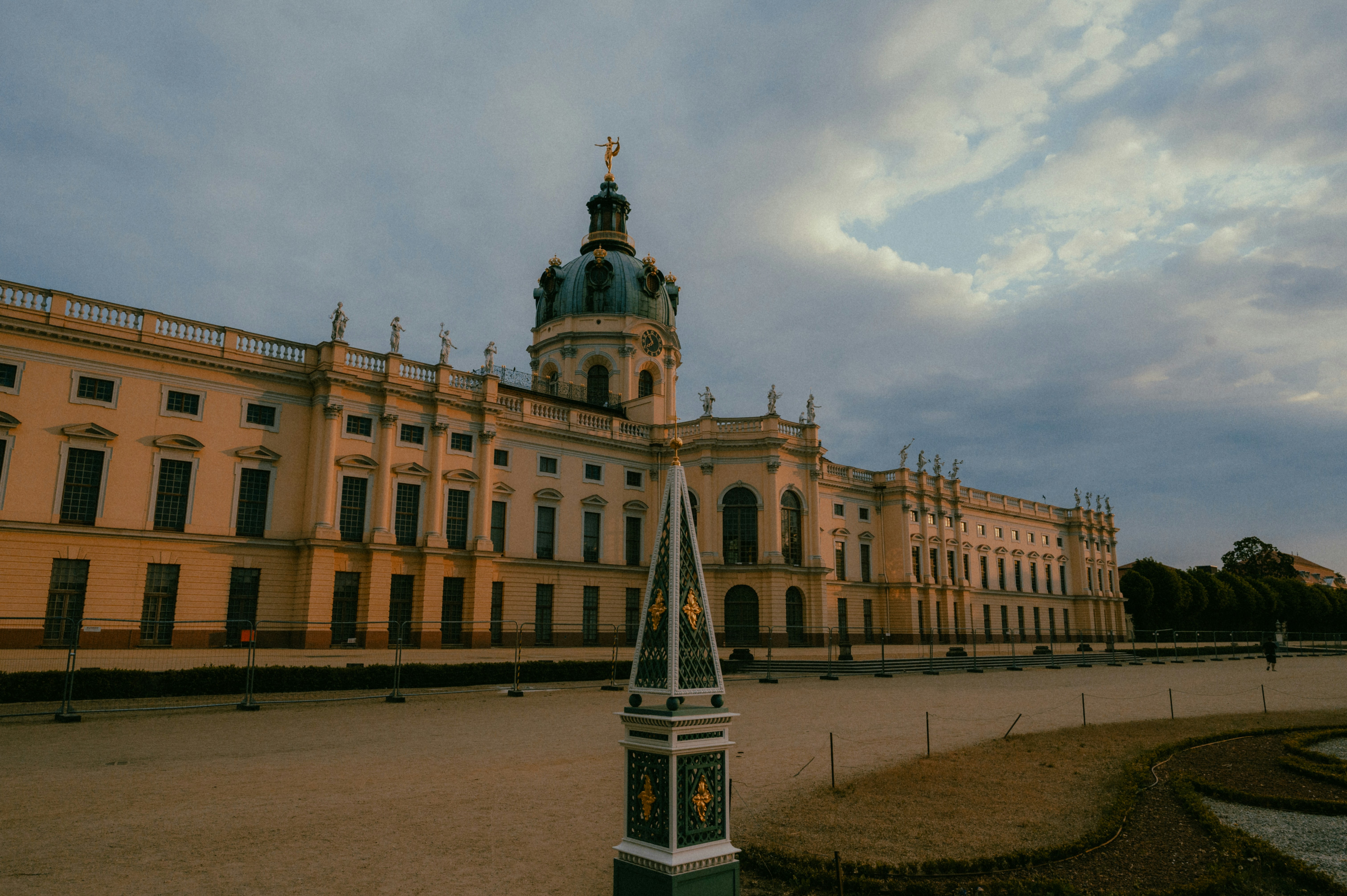 Photo by luca_severin