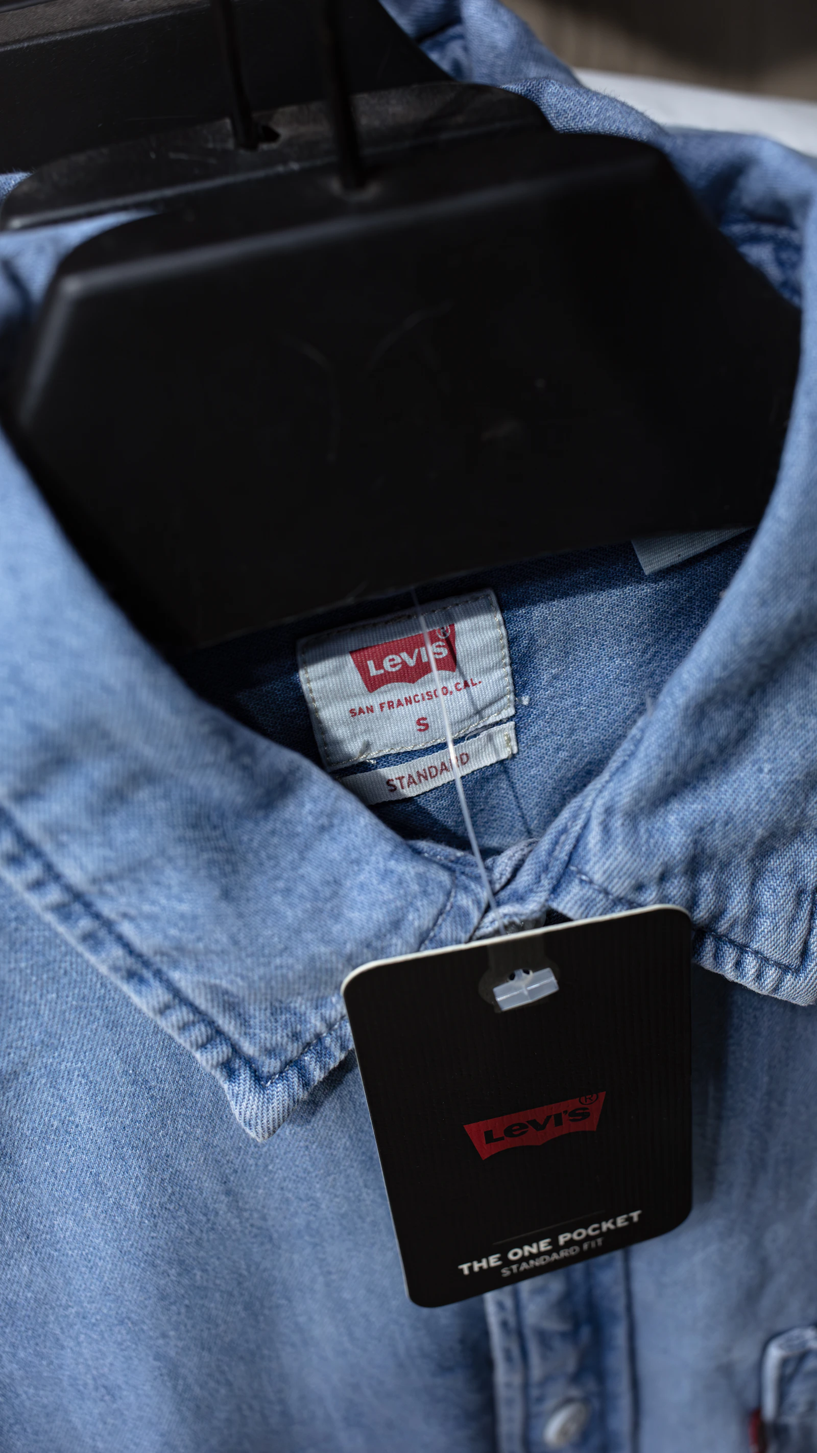 Levi's denim jacket collar label