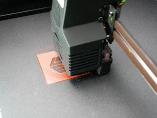 a machine that is sitting on a table