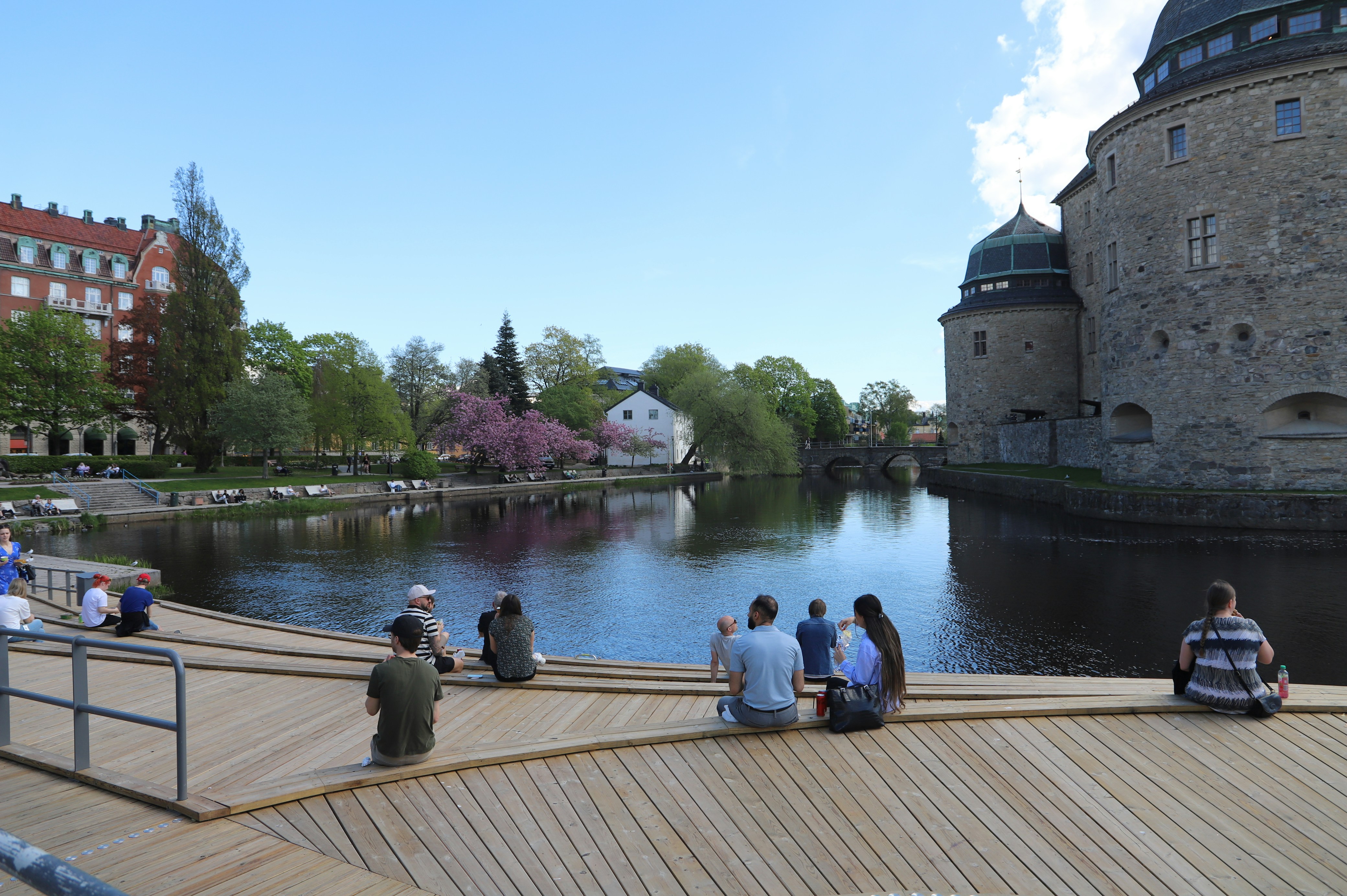 Beyond Desks: How Workhouses Became Micro‑Event Hubs in 2026 — Edge, Power and Pop‑Up Playbooks