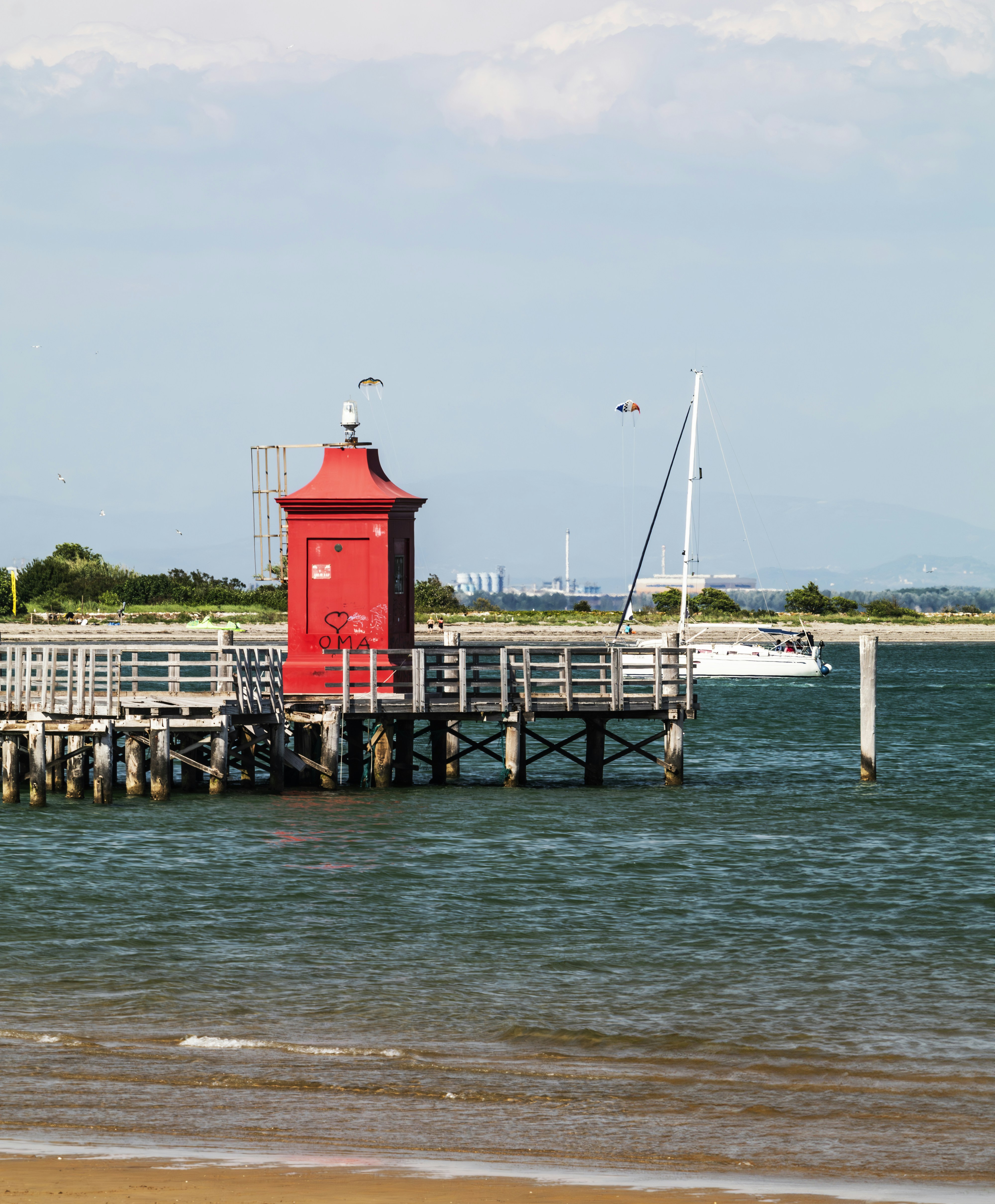 Photo by merlin_photo