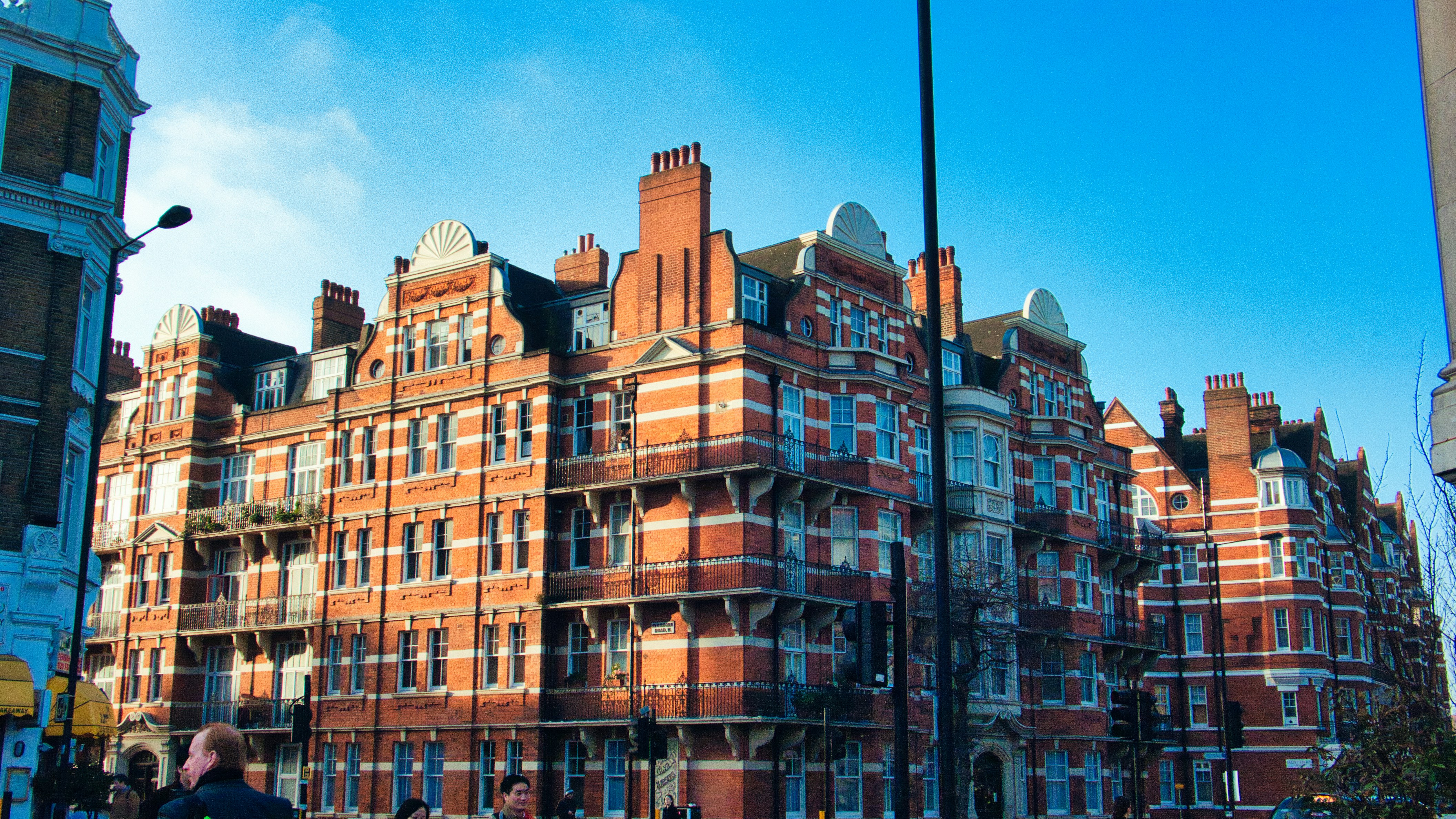 Photo by thomaskinto