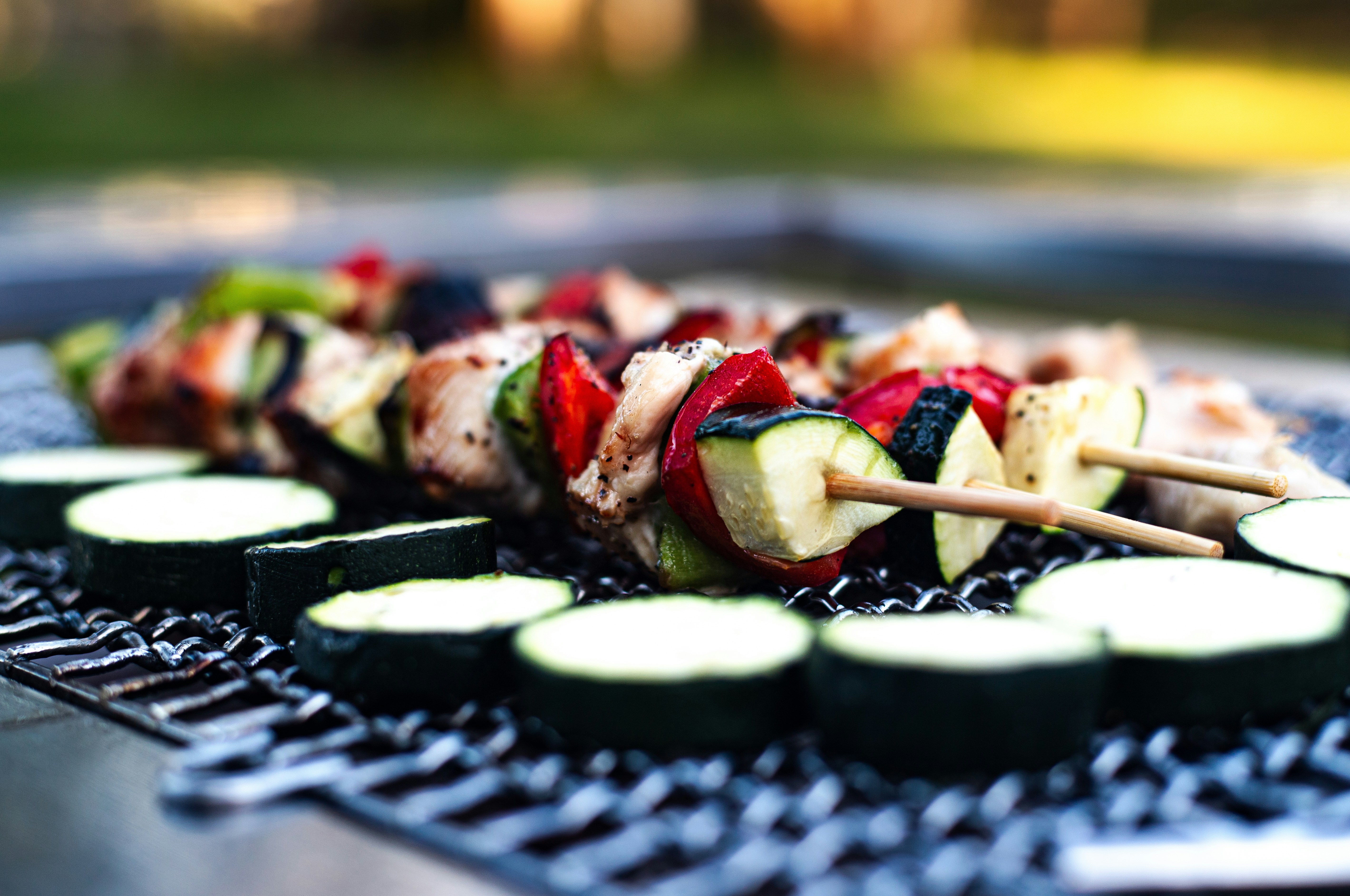 Confidence Guide to Solo Dining: Enjoying Meals Alone Anywhere