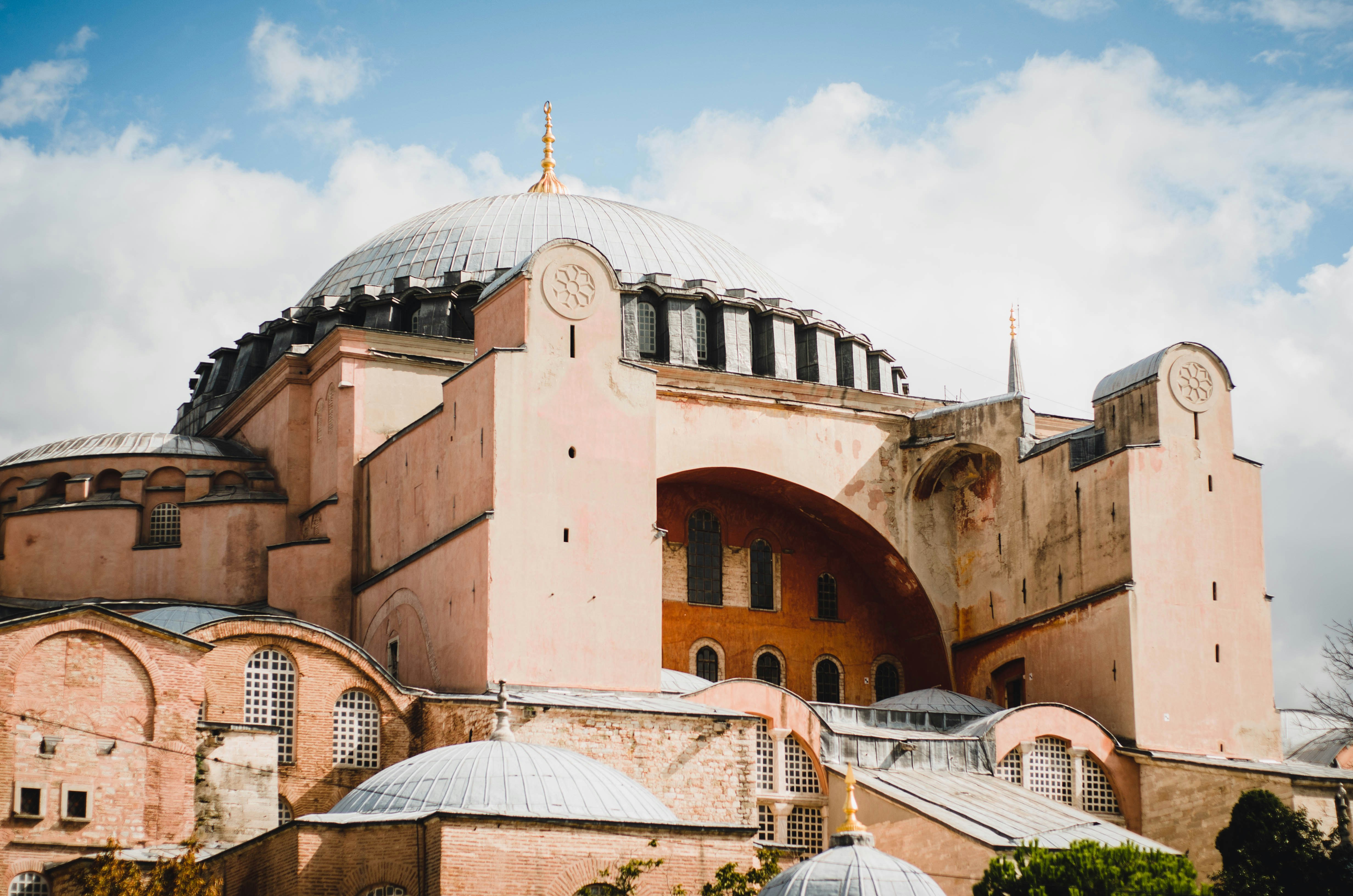 a large building with a dome on top of it