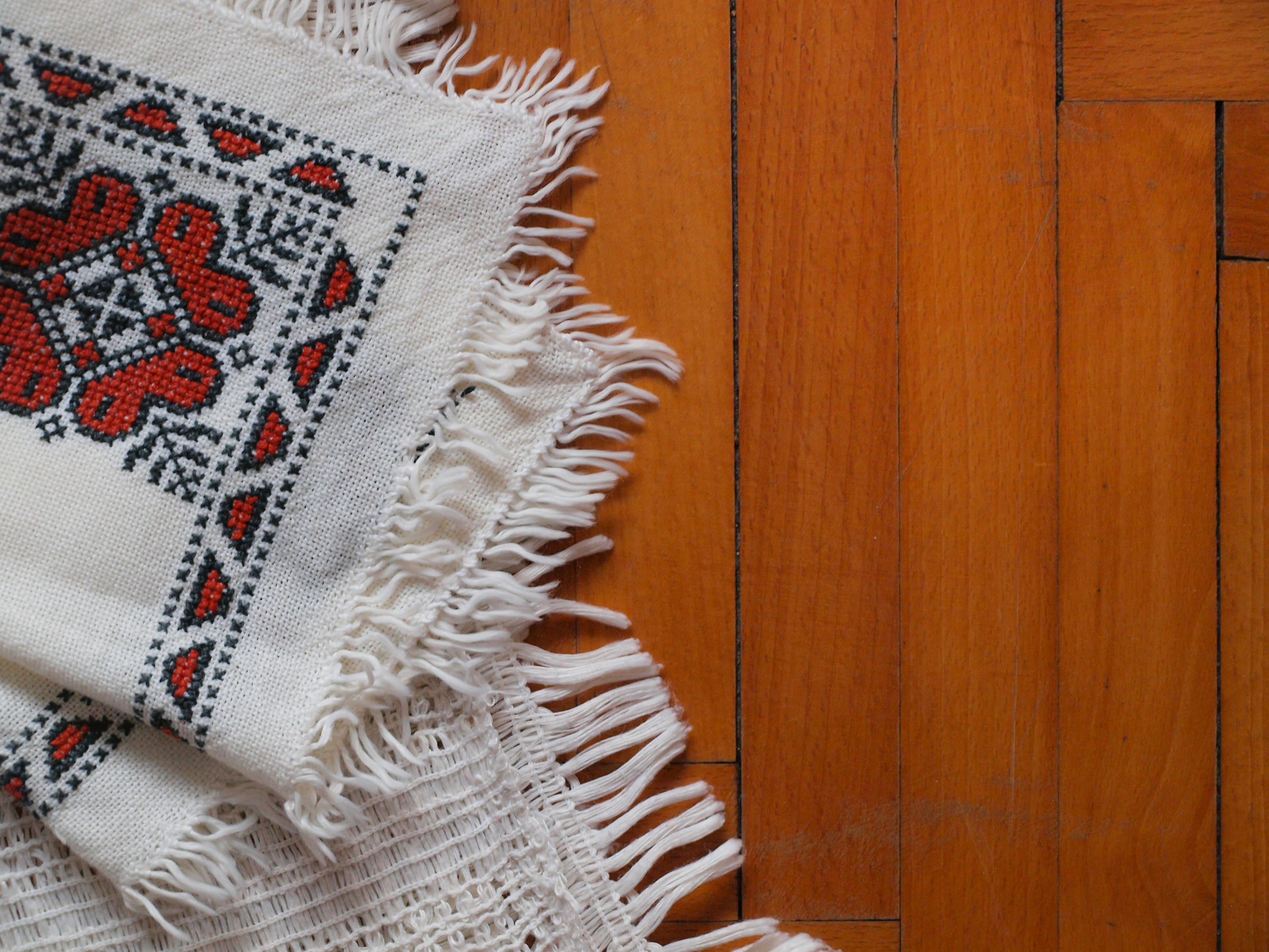 Close up of cloth on wooden floor