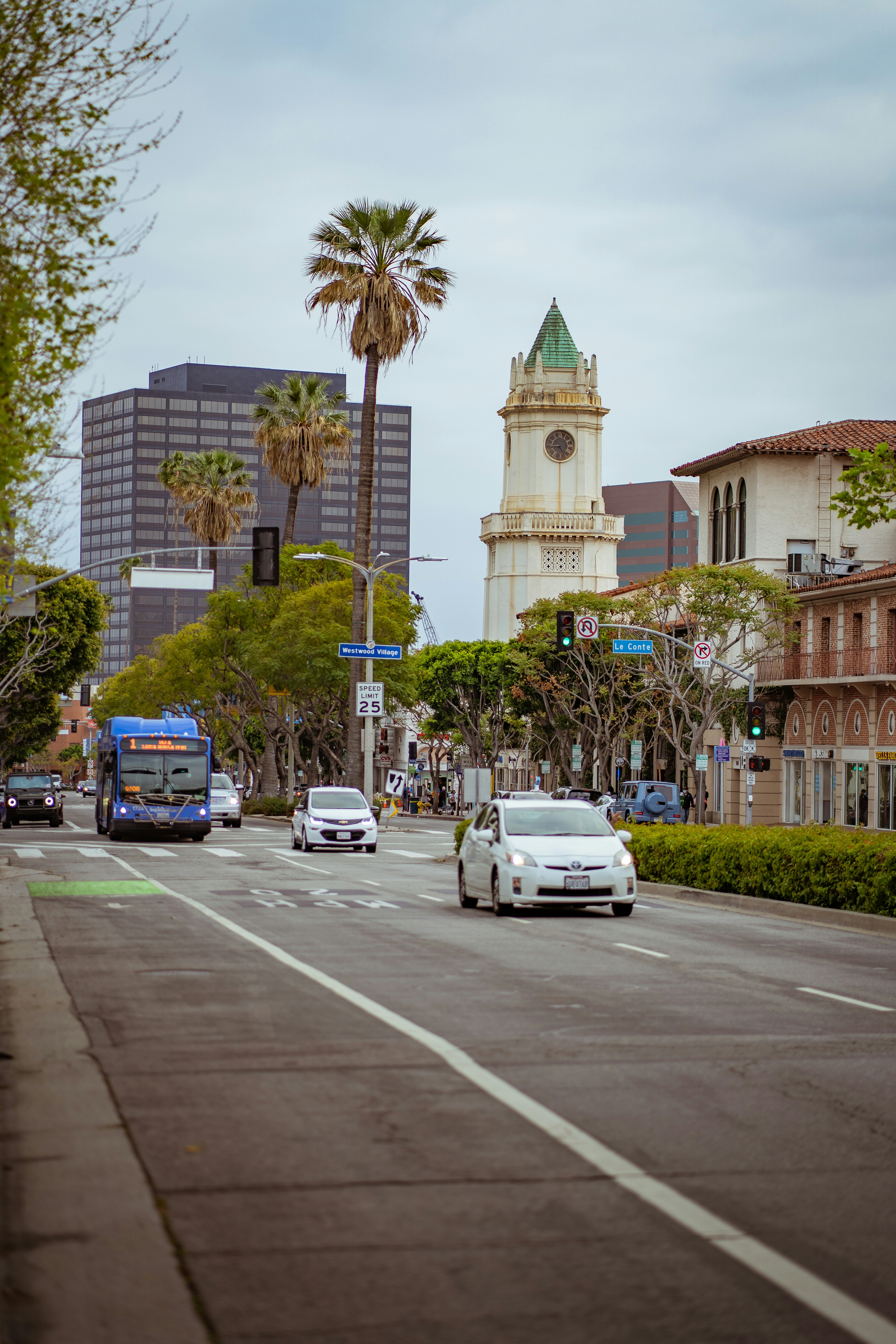 Photo by clementproust