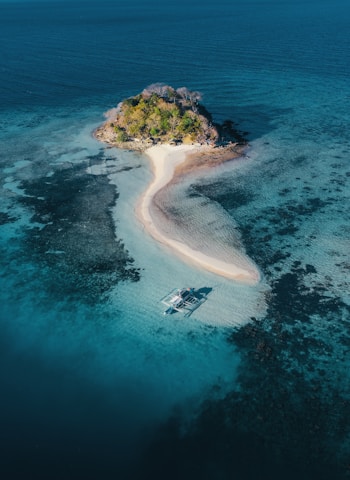 a small island in the middle of the ocean