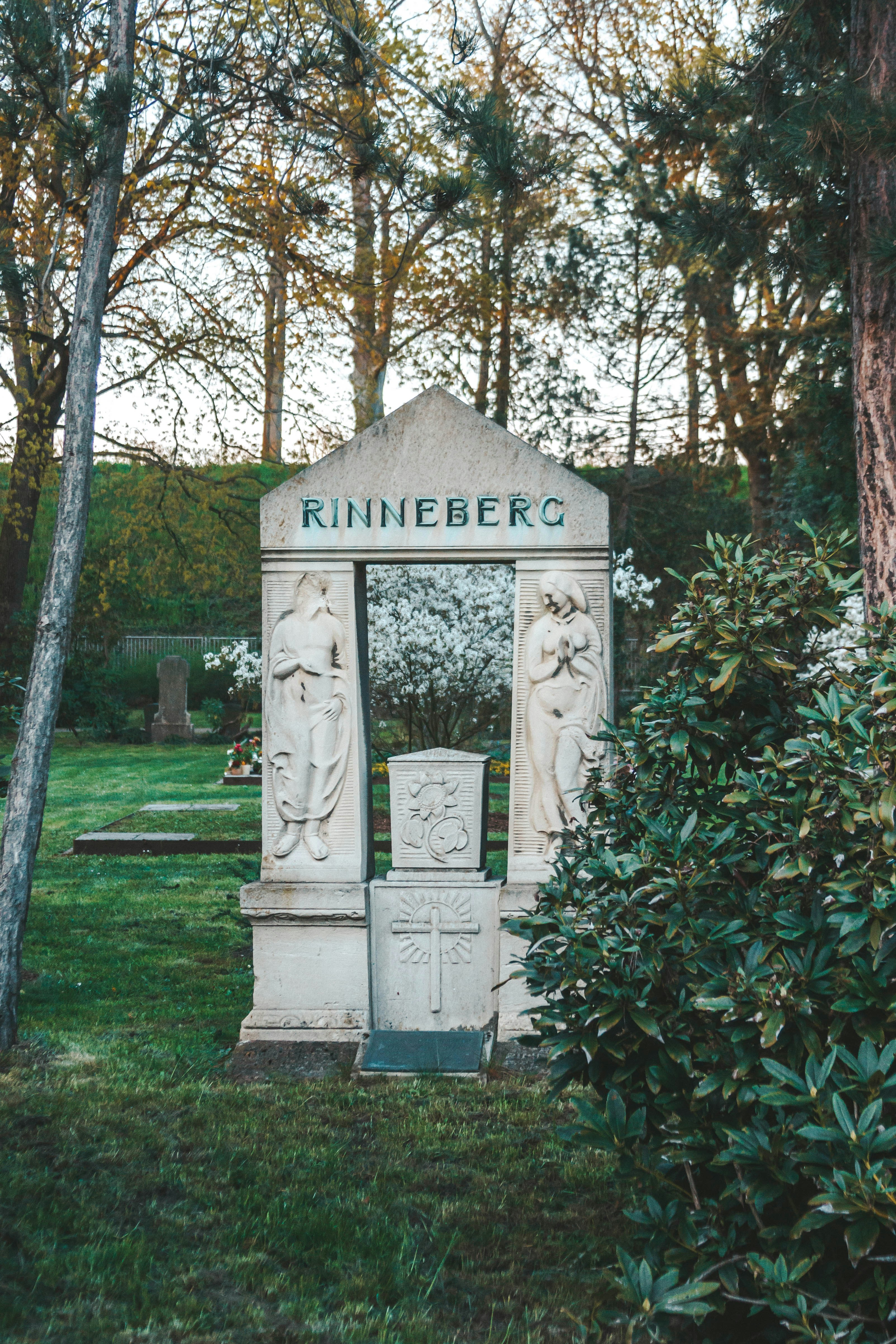 a monument in the middle of a park