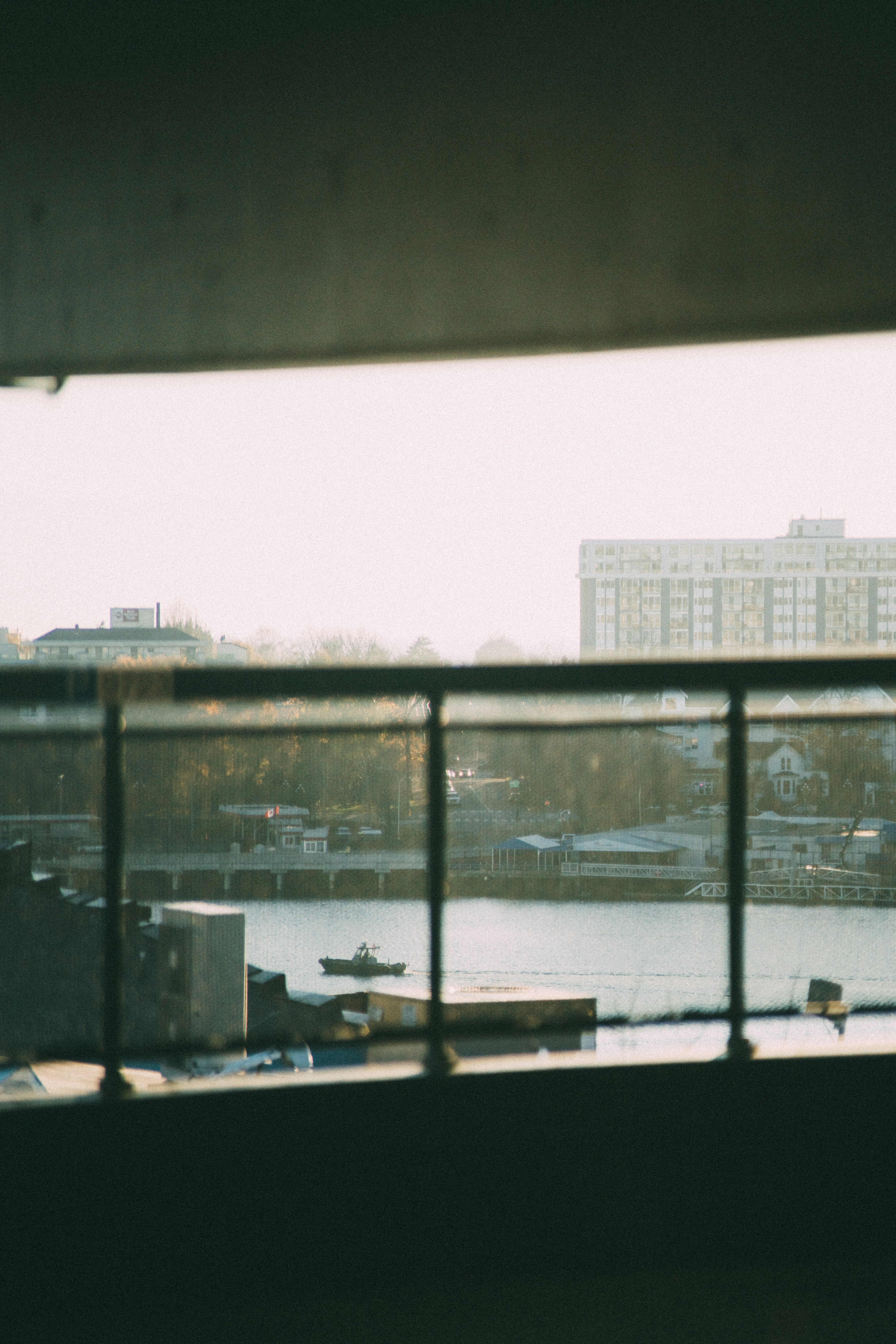 Photo by steloutside