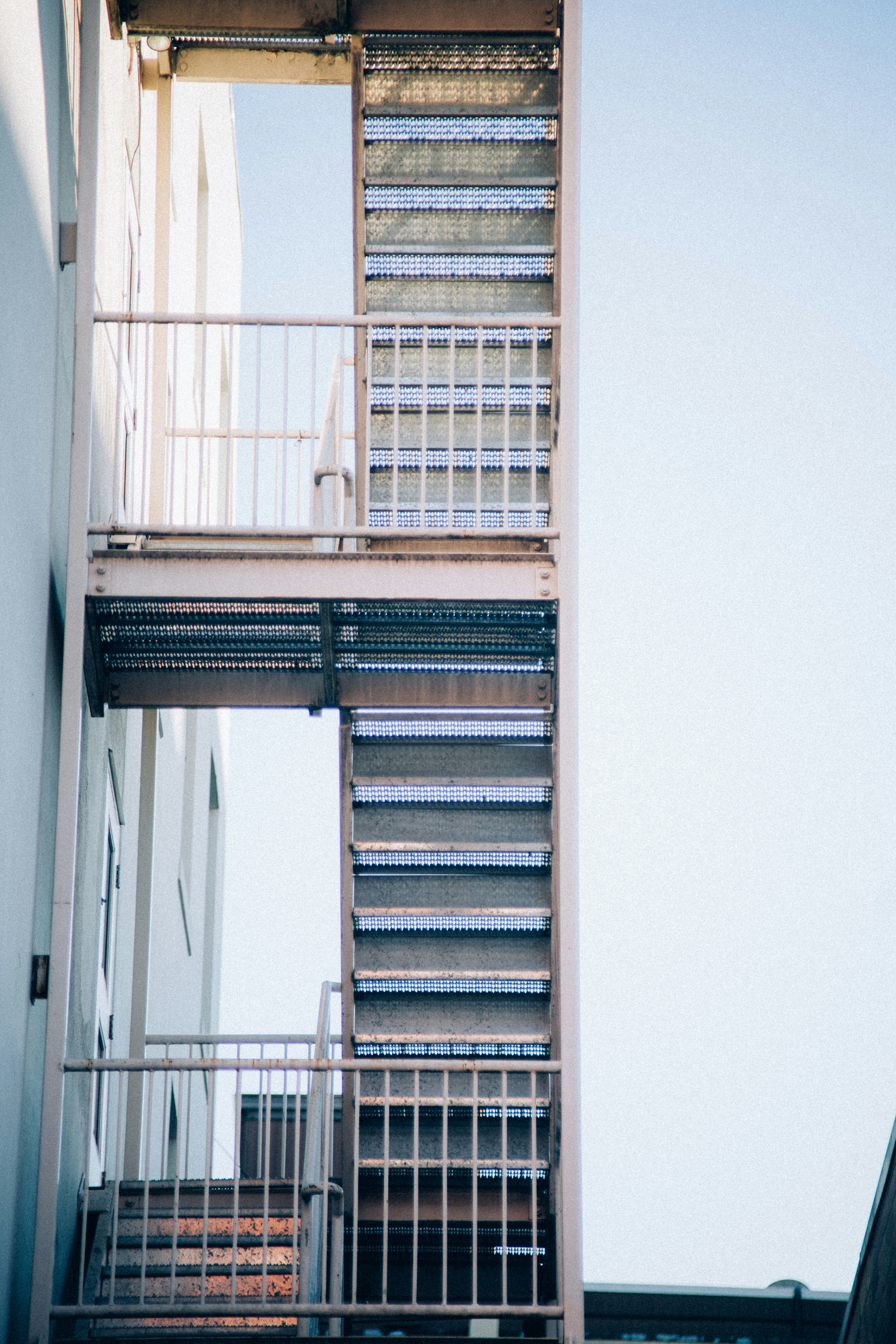 Photo by steloutside