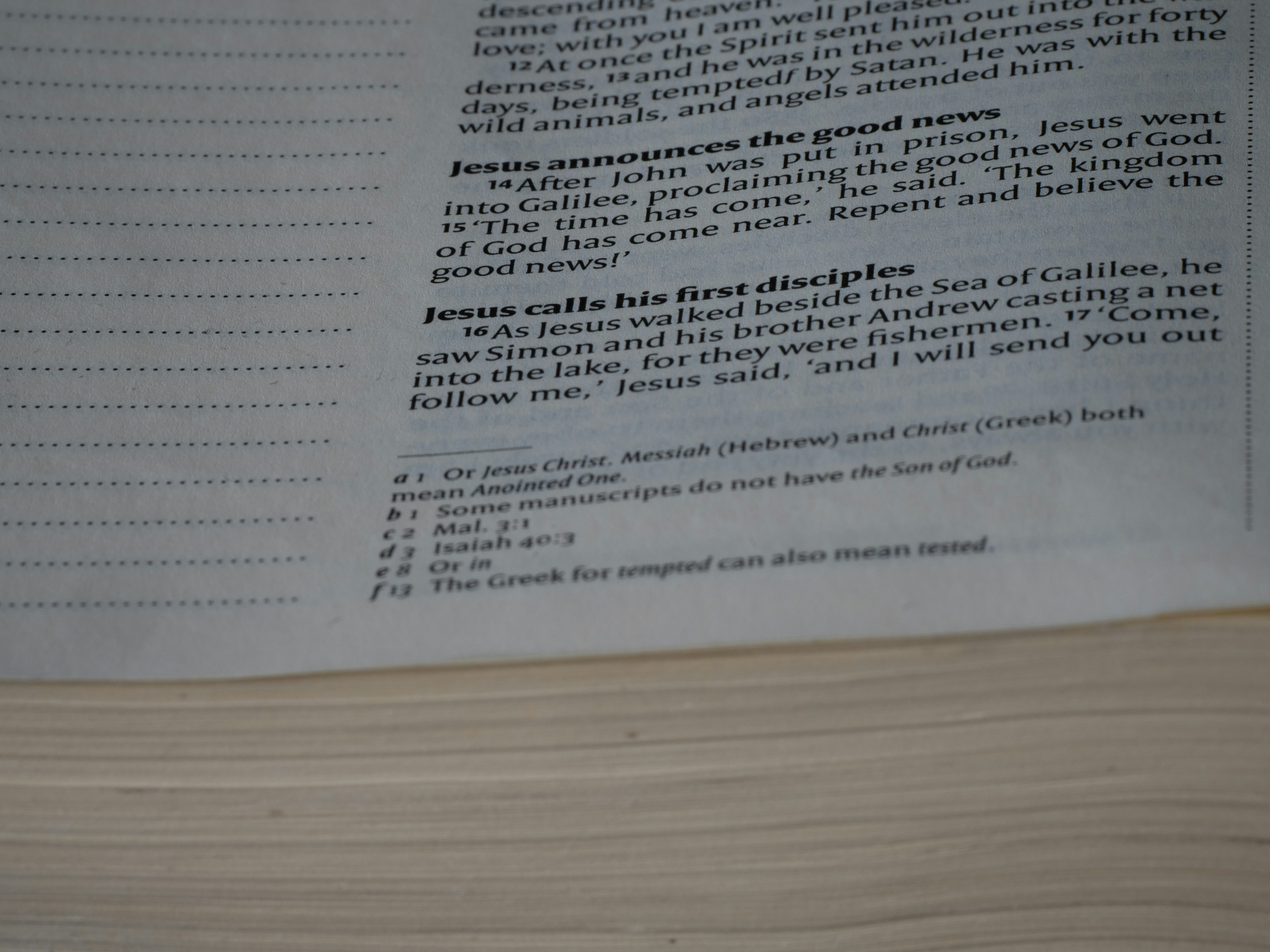 photo-1715929602091-a3cbacec8117?ixid=M3wxMjA3fDB8MXxzZWFyY2h8MTZ8fGElMjBtYXRoJTIwcGFwZXJzfGVufDB8fHx8MTc1Njk5MDE5OXww\u0026ixlib=rb-4.1.0