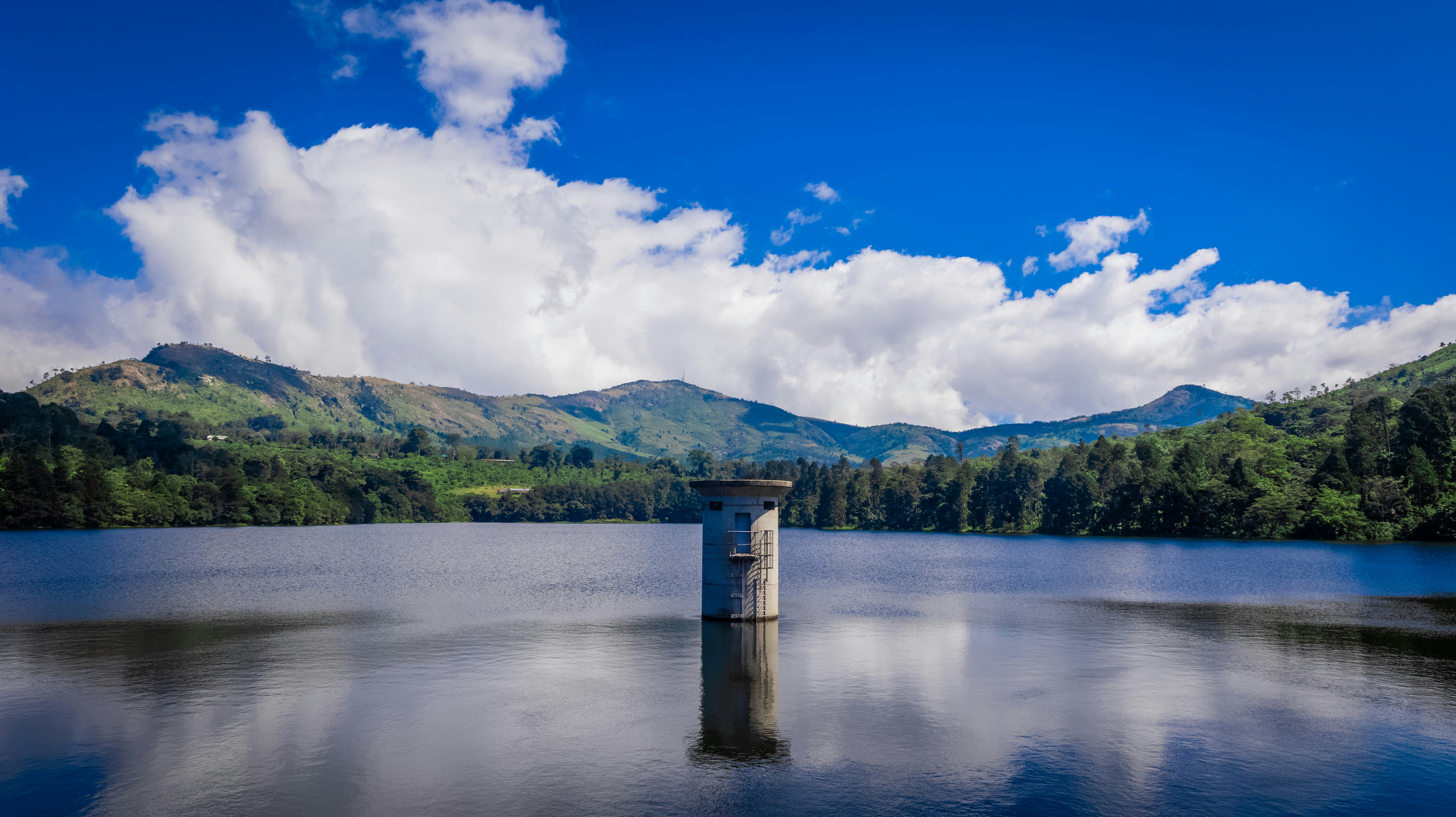 a large body of water surrounded by mountains