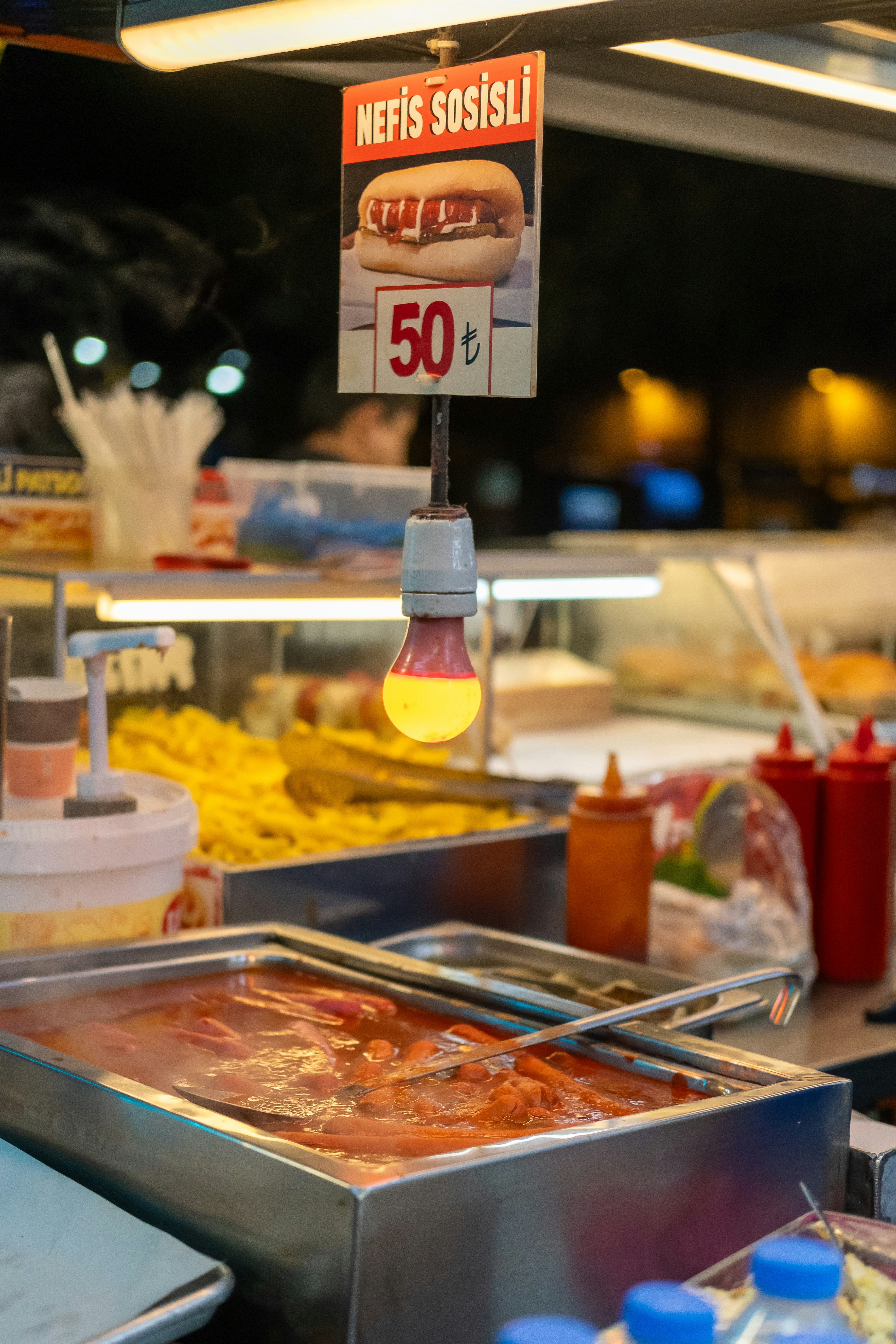 How Much Cash to Carry and What Denominations Work Best