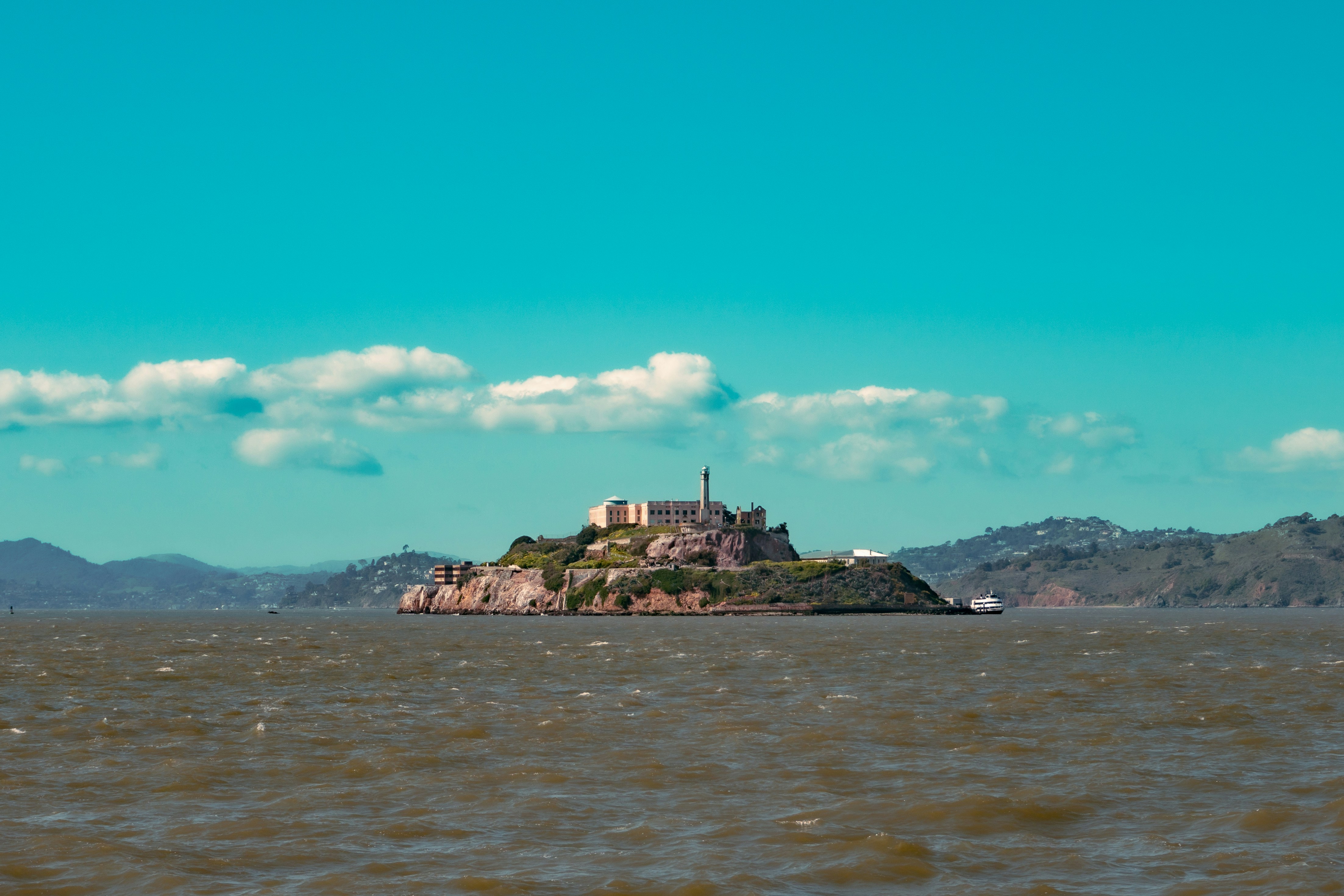 Photo by karinasarmiento