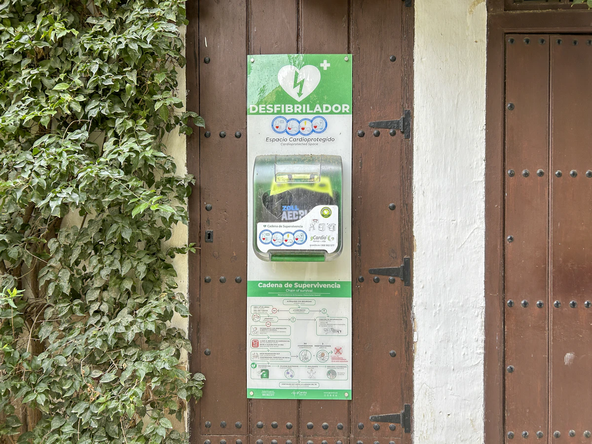 Automatic External Defibrillator for Emergency Use
