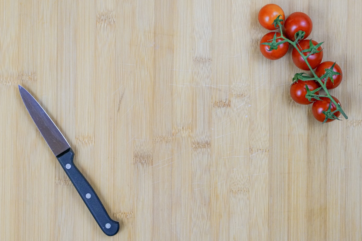 Should I use a tomato corer or a paring knife?