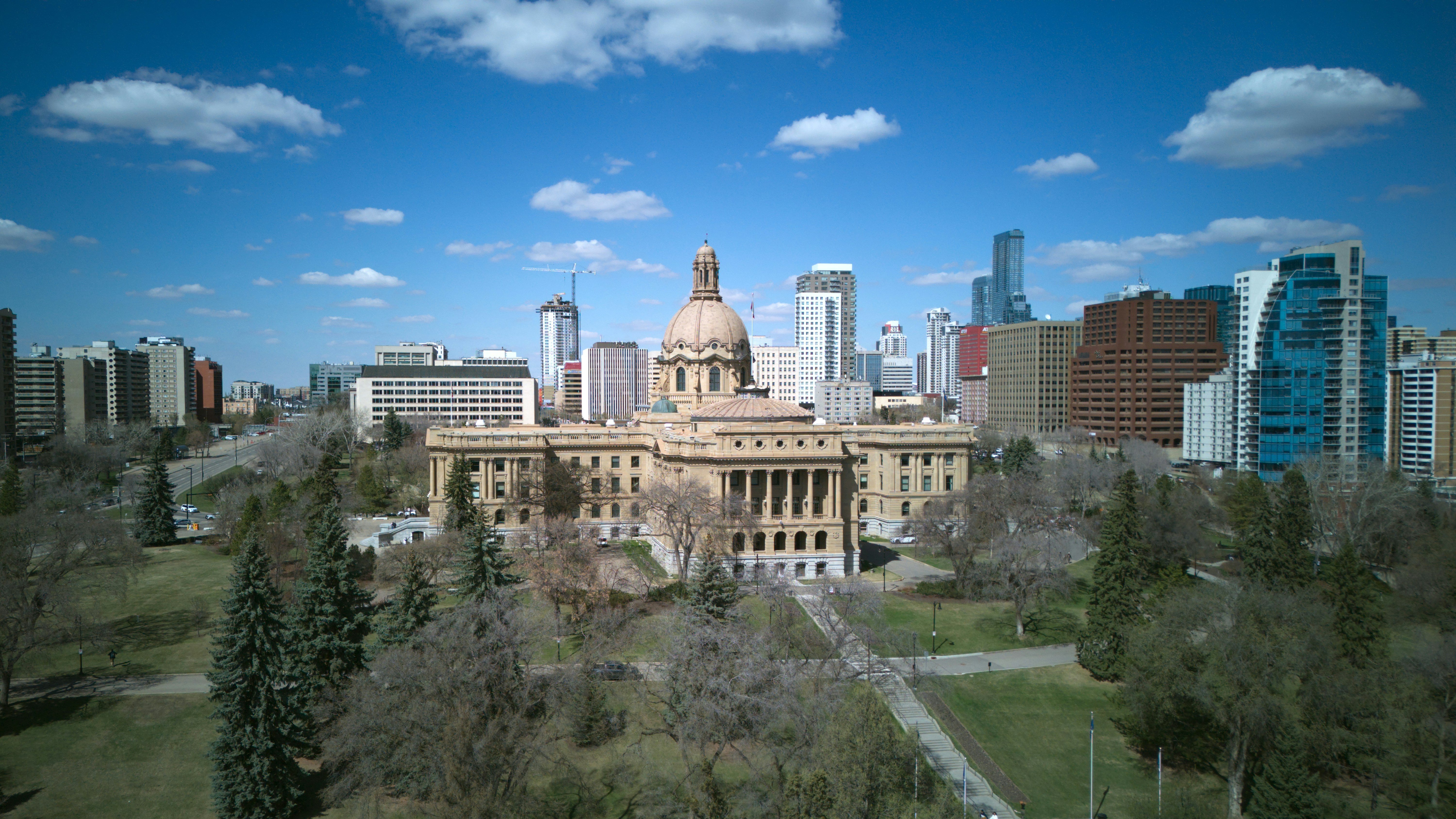 a view of a large building in the middle of a city