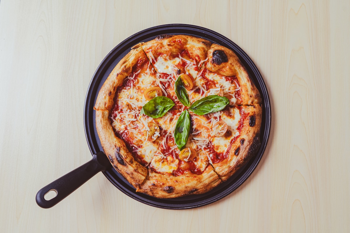 How Do I Make Amazing Cast Iron Pizza Without a Mixer