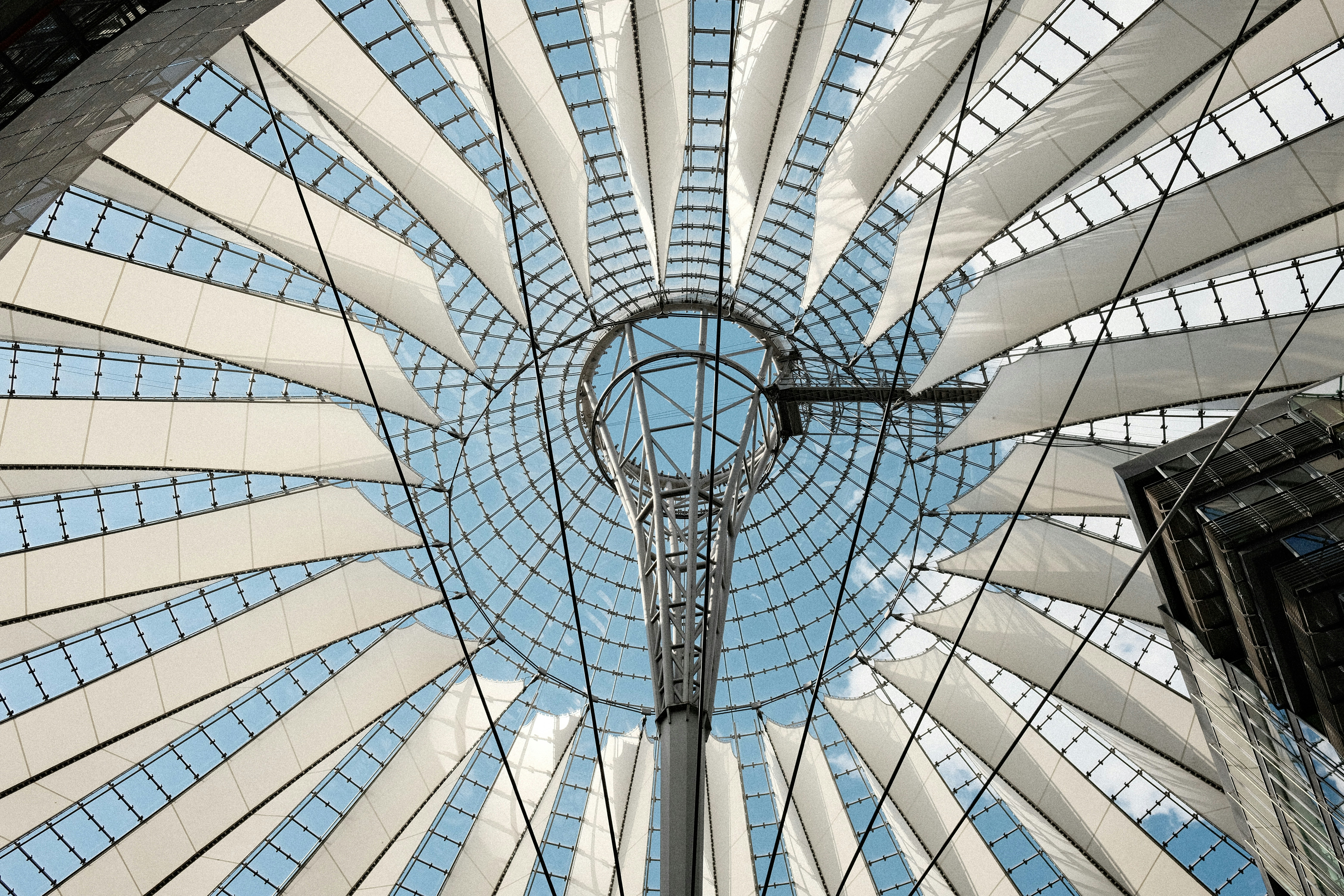 Photo by valentinlacoste