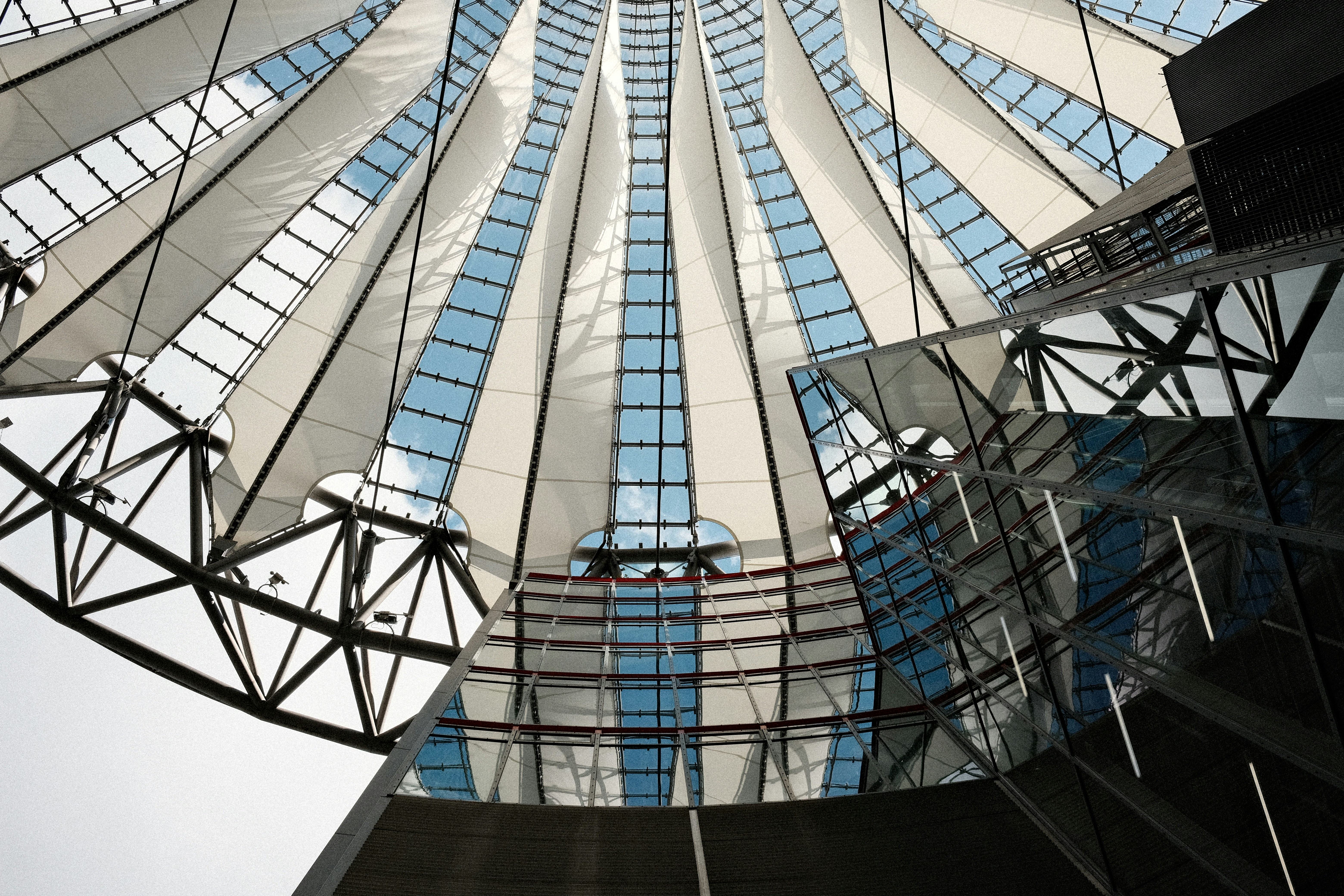 Photo by valentinlacoste