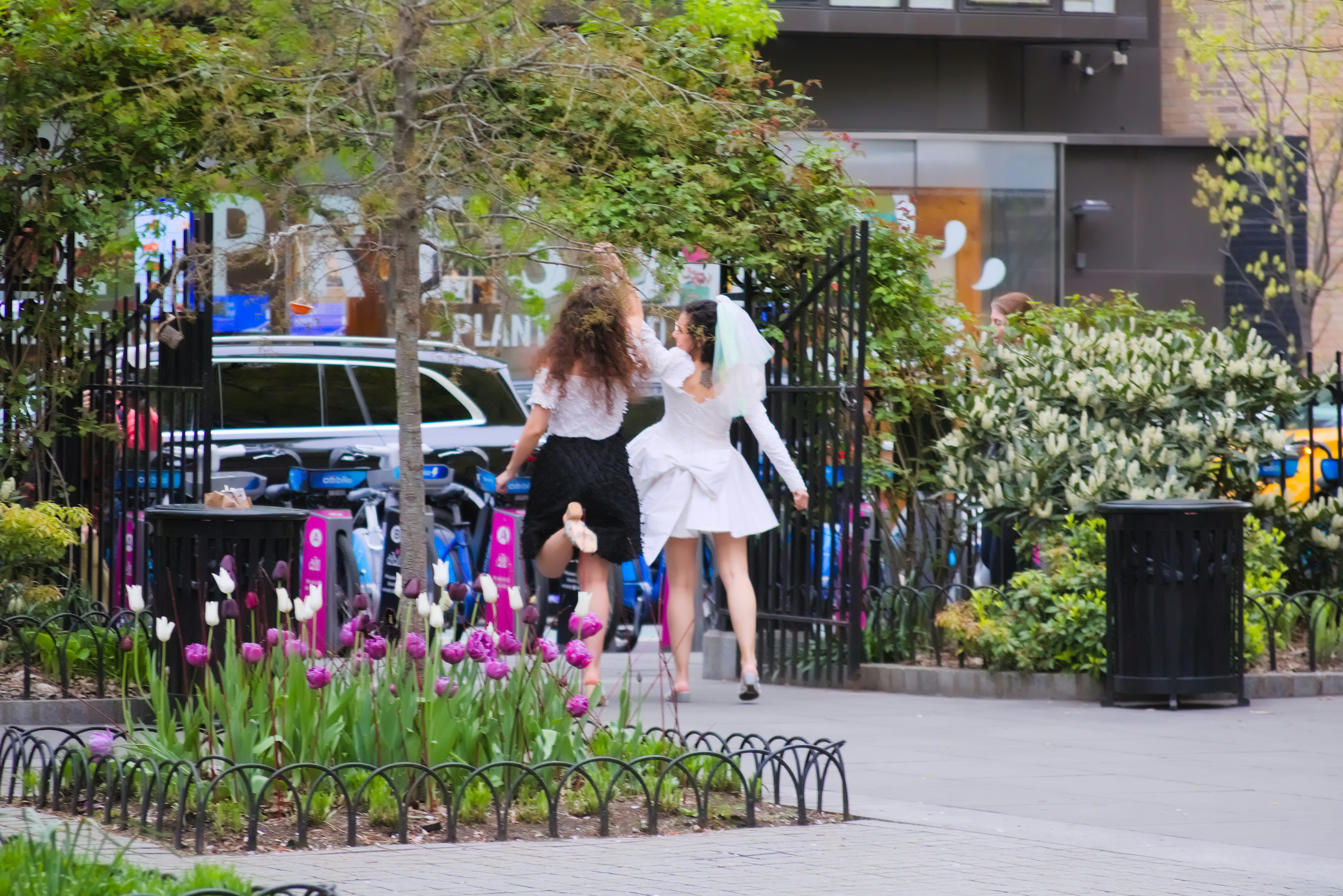Bridal party candid moment