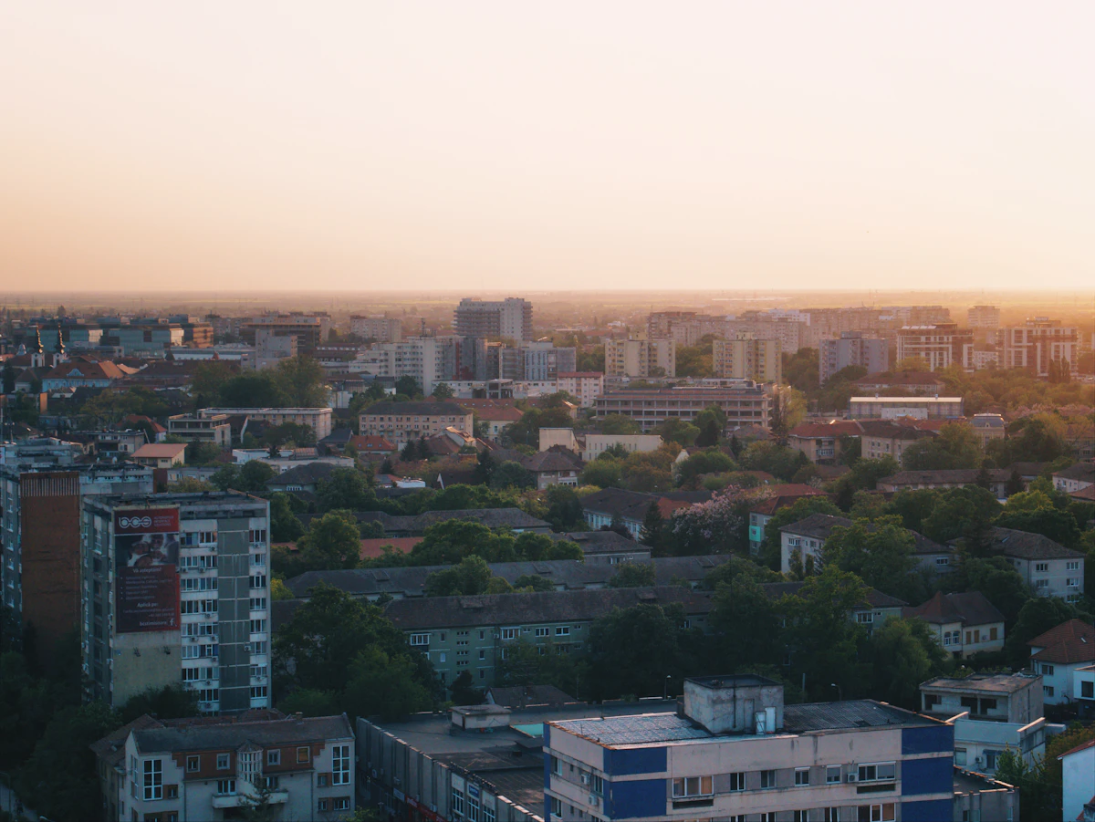 Timișoara - panorama orașului de la înălțime, dinspre zona turnurilor moderne