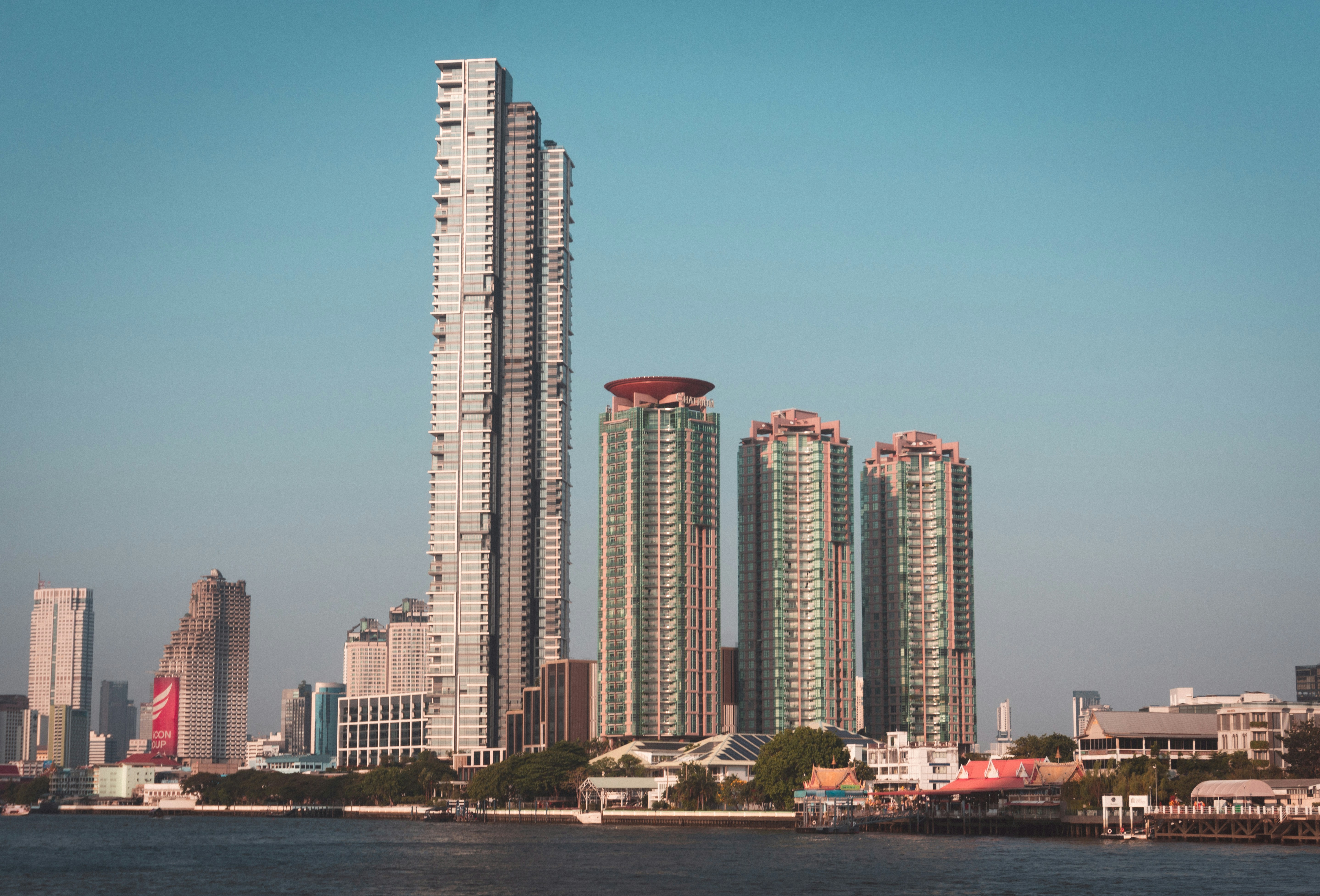 Photo by umbertodicapua