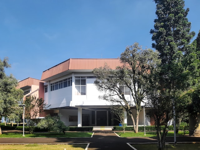 Swinburne University of Technology