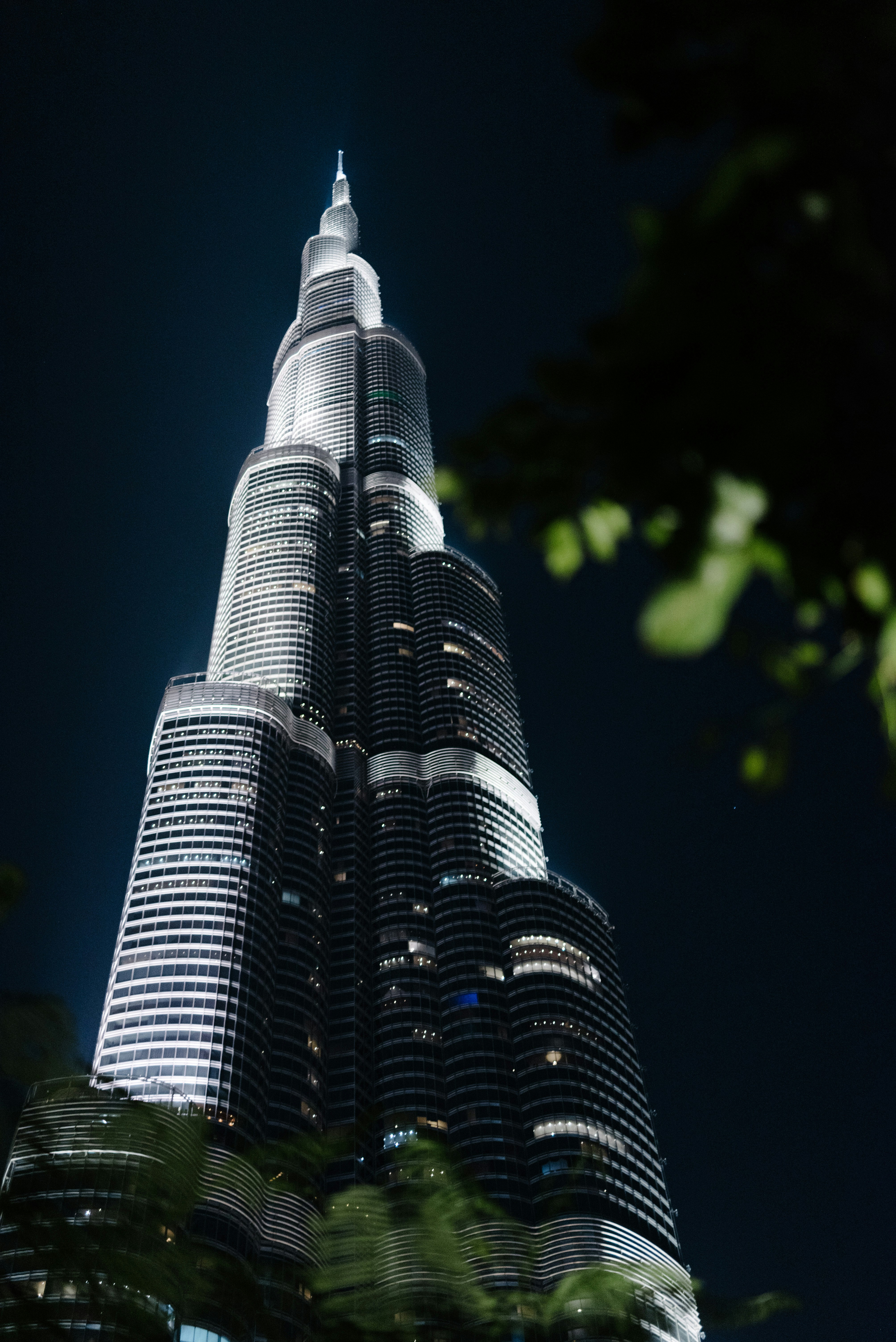 Burj Khalifa Is Home to the World's Highest Penthouse (and Other Secrets of  the World's Tallest Building Revealed) | AD Middle East, image size:3000x4494
