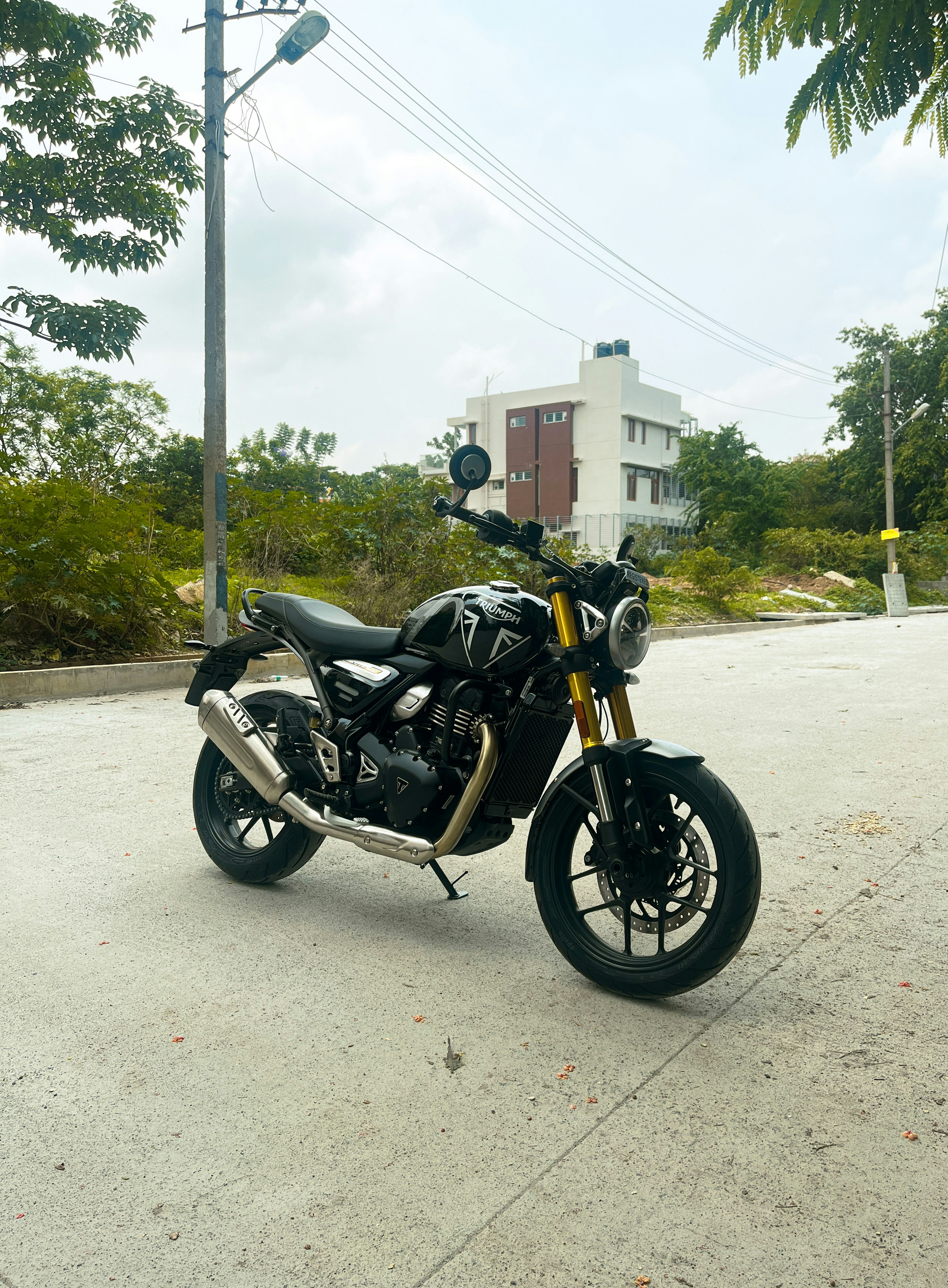 Motorcycle road speed wallpaper, ilustrasi artikel Unleash the Speed: Stunning Motorcycle Ultra HD 4K Wallpaper Collection 2