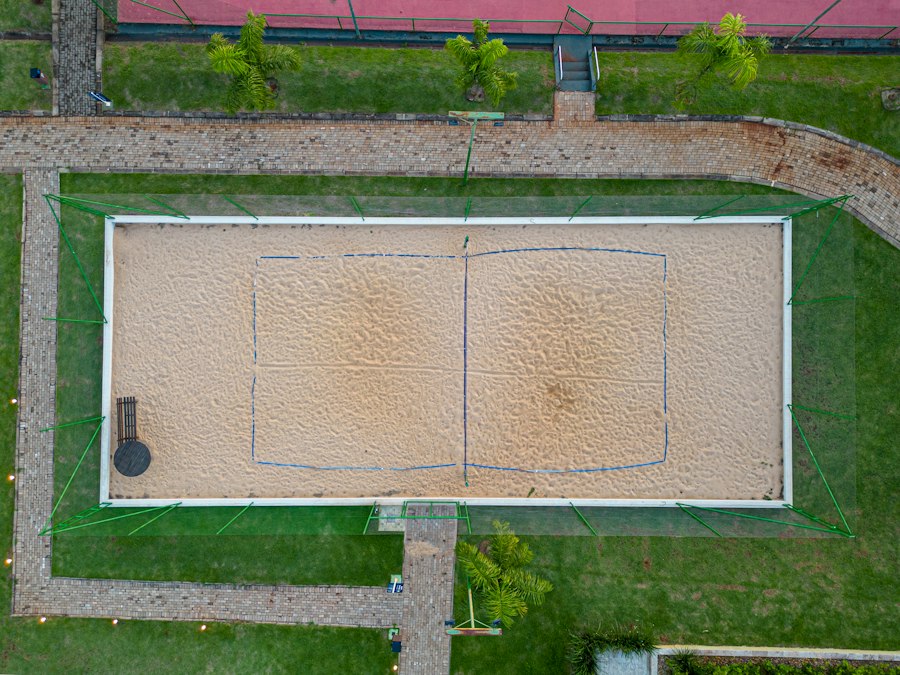 Vista de cima da quadra de beach tennis
