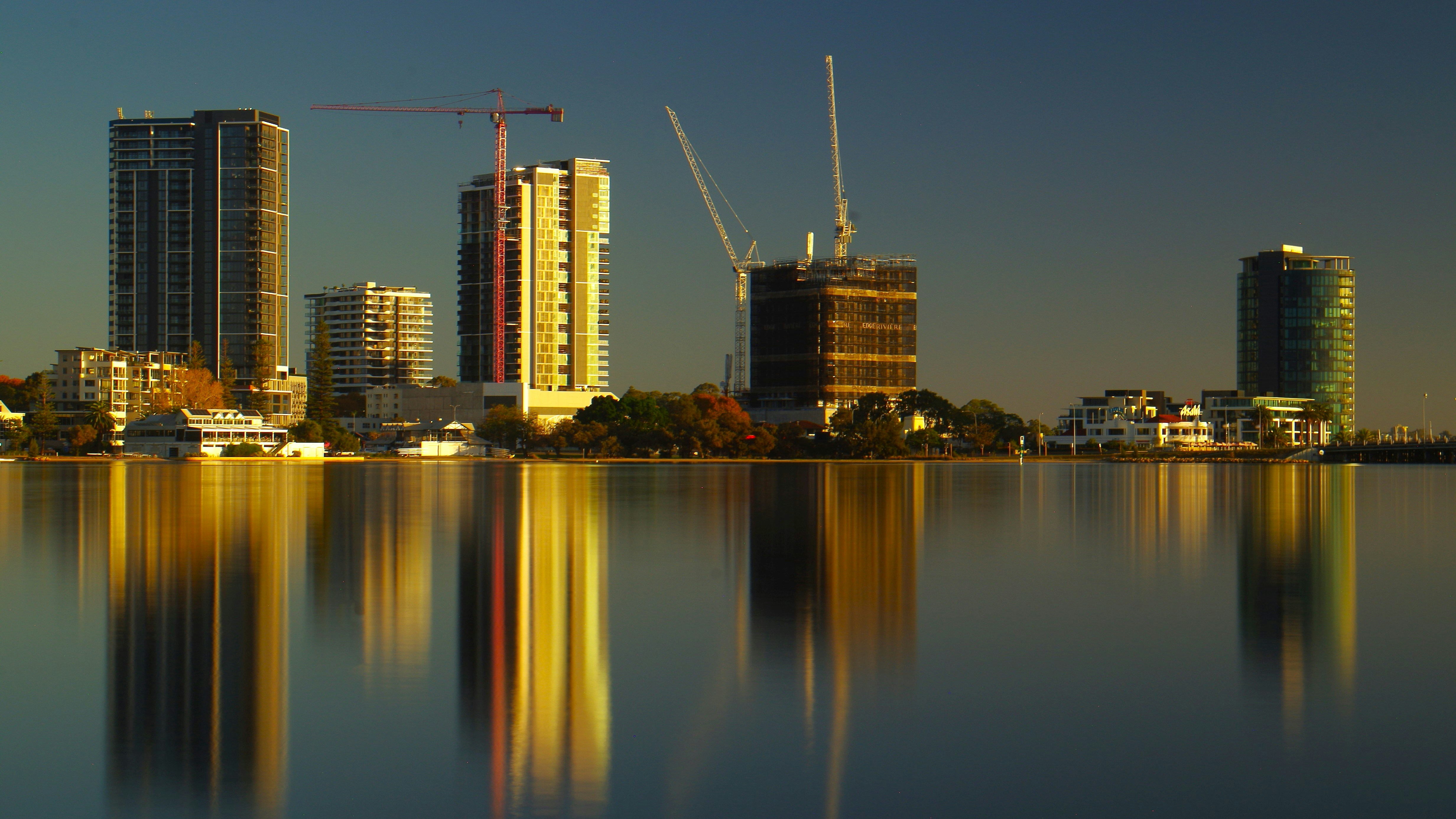 Image by Ian via Unsplash