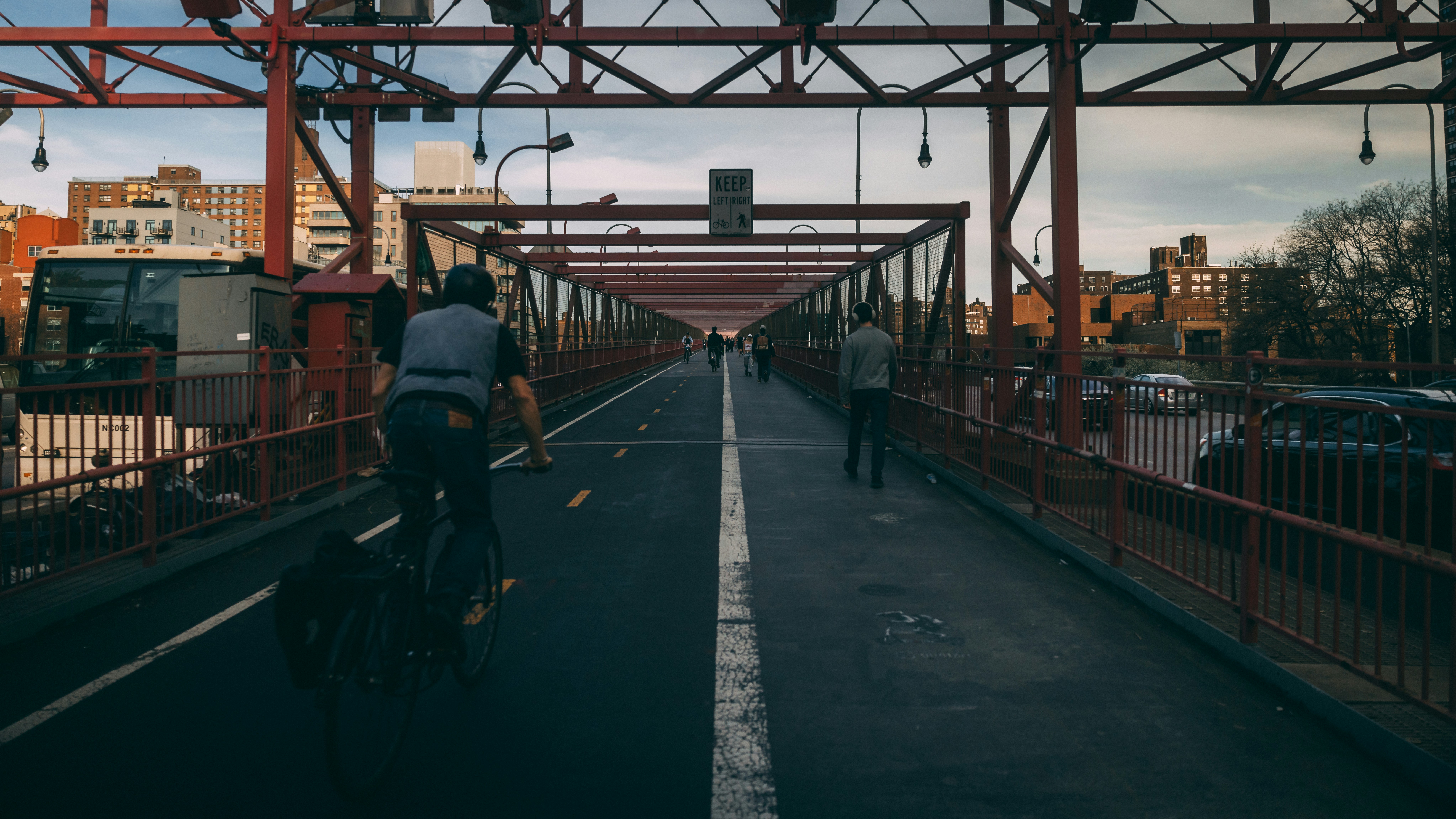 Photo by chalogallardo