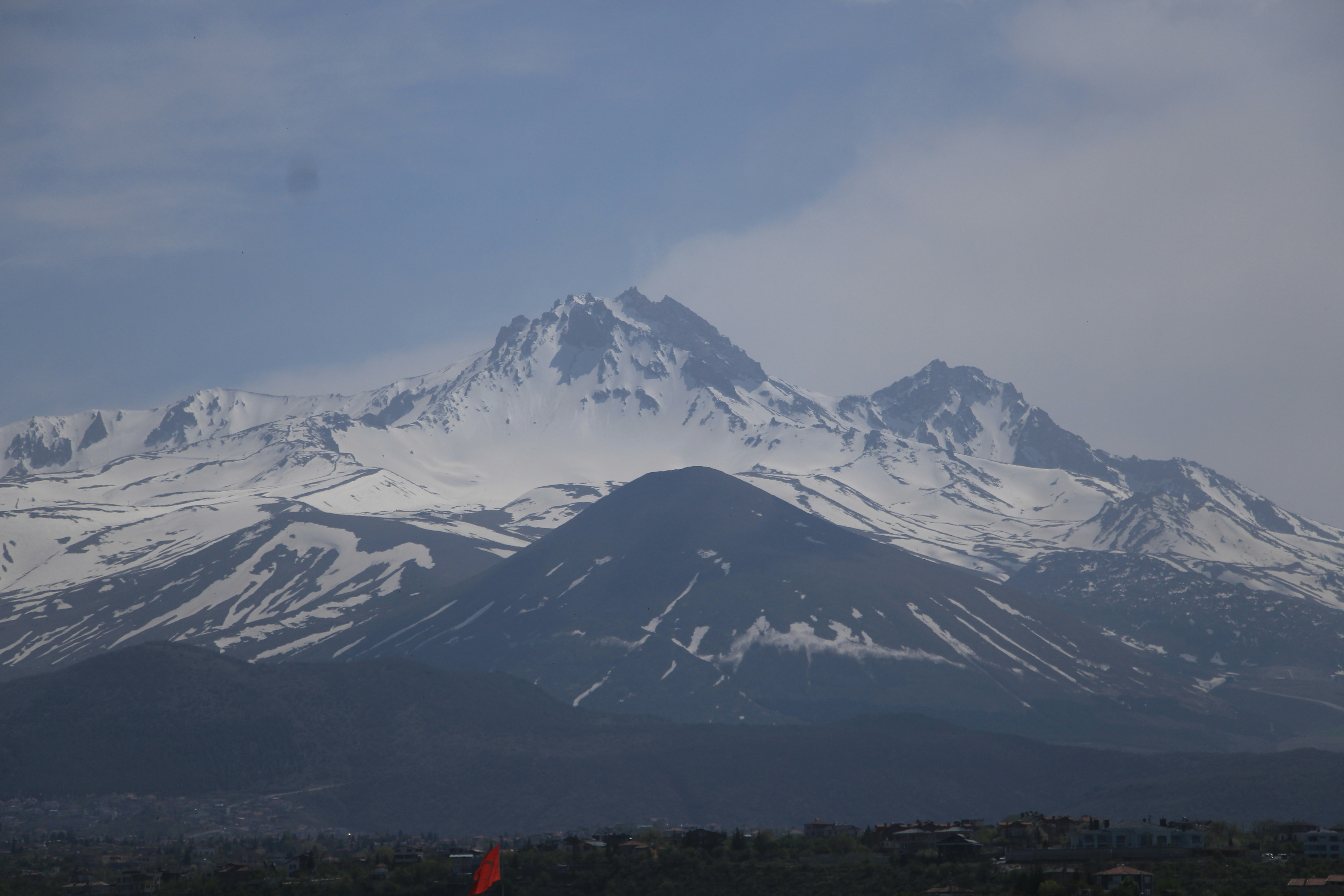 Photo by omerrsezerr