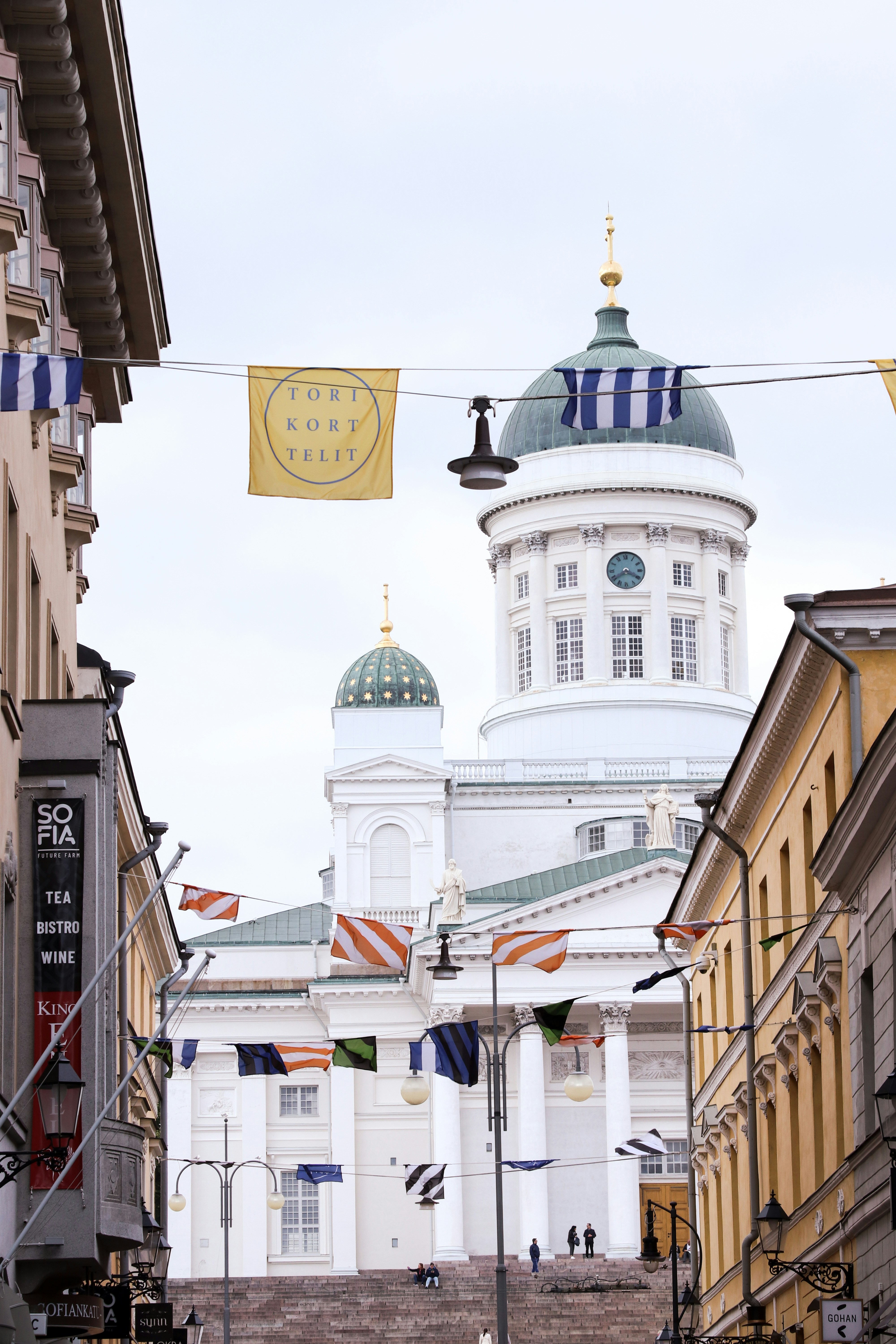 Photo by polina_kneis