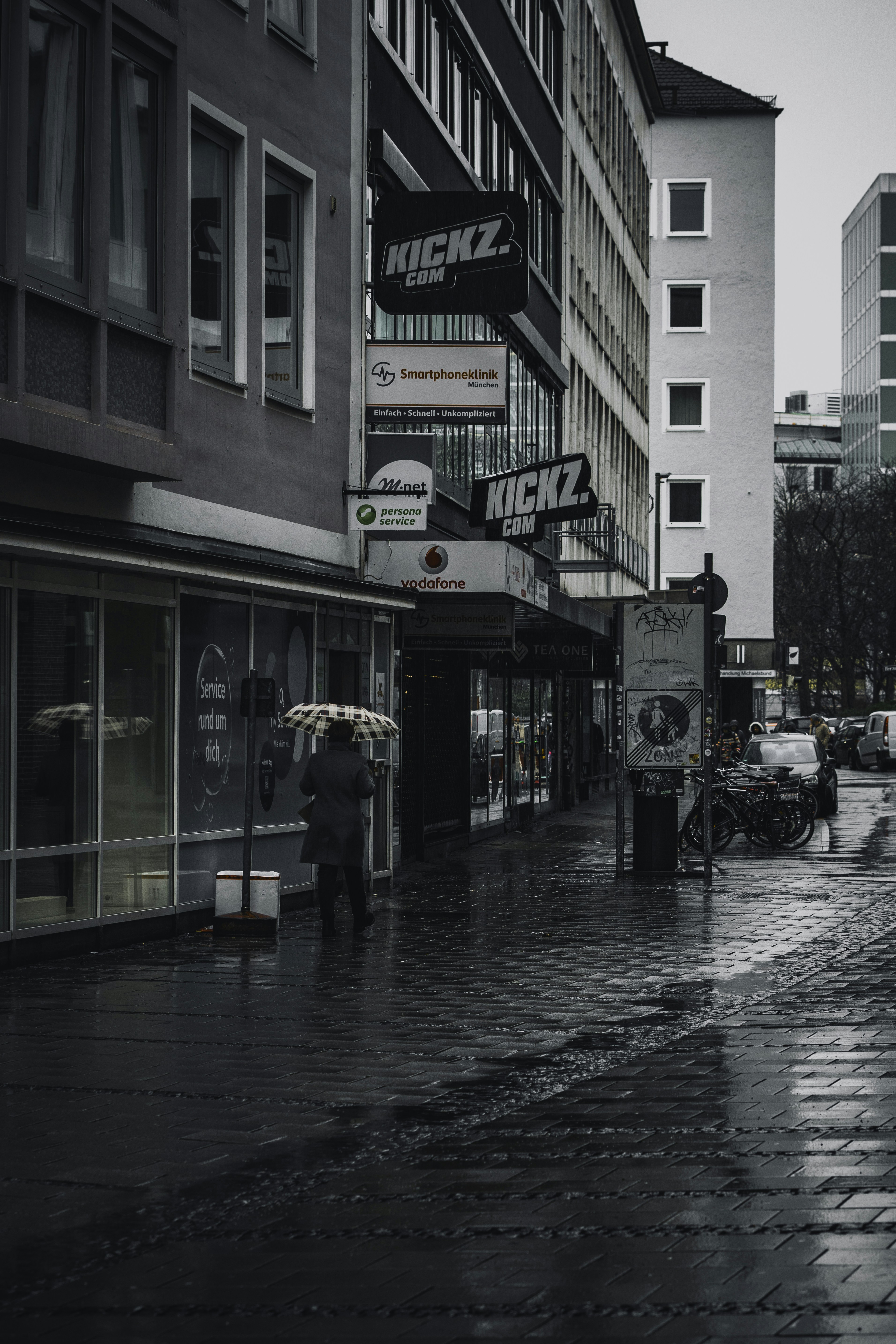 Photo by winstontjia