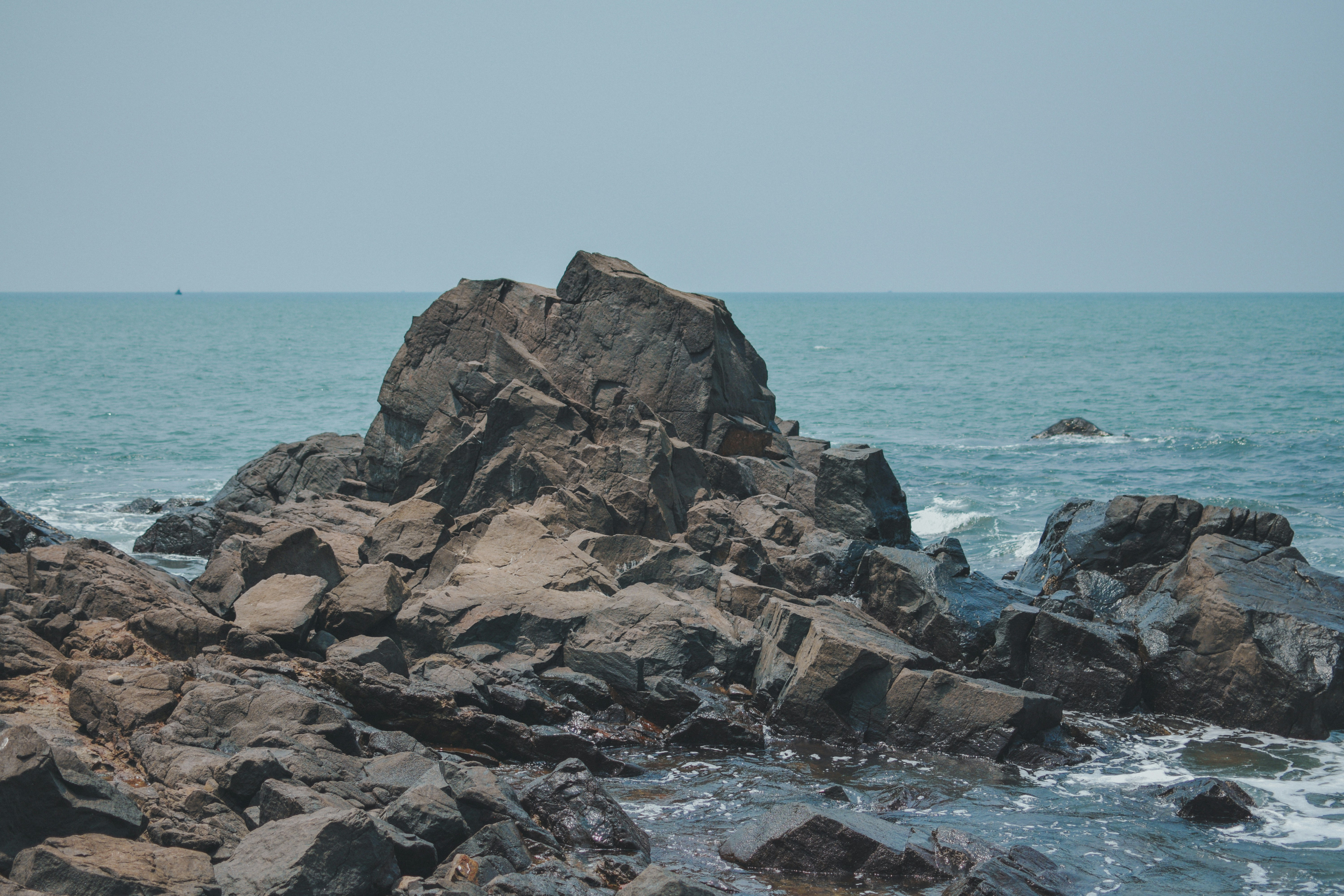 Photo by mohnishlandge