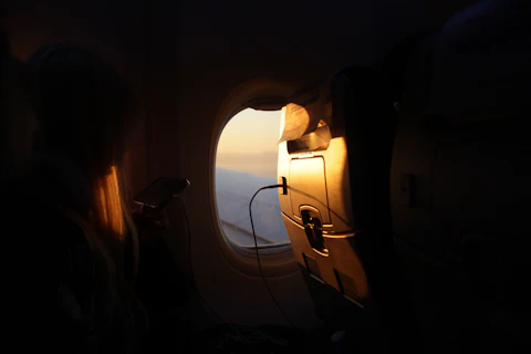 Why do I spend so much money on vacation? The psychology of holiday-mode money (2026)