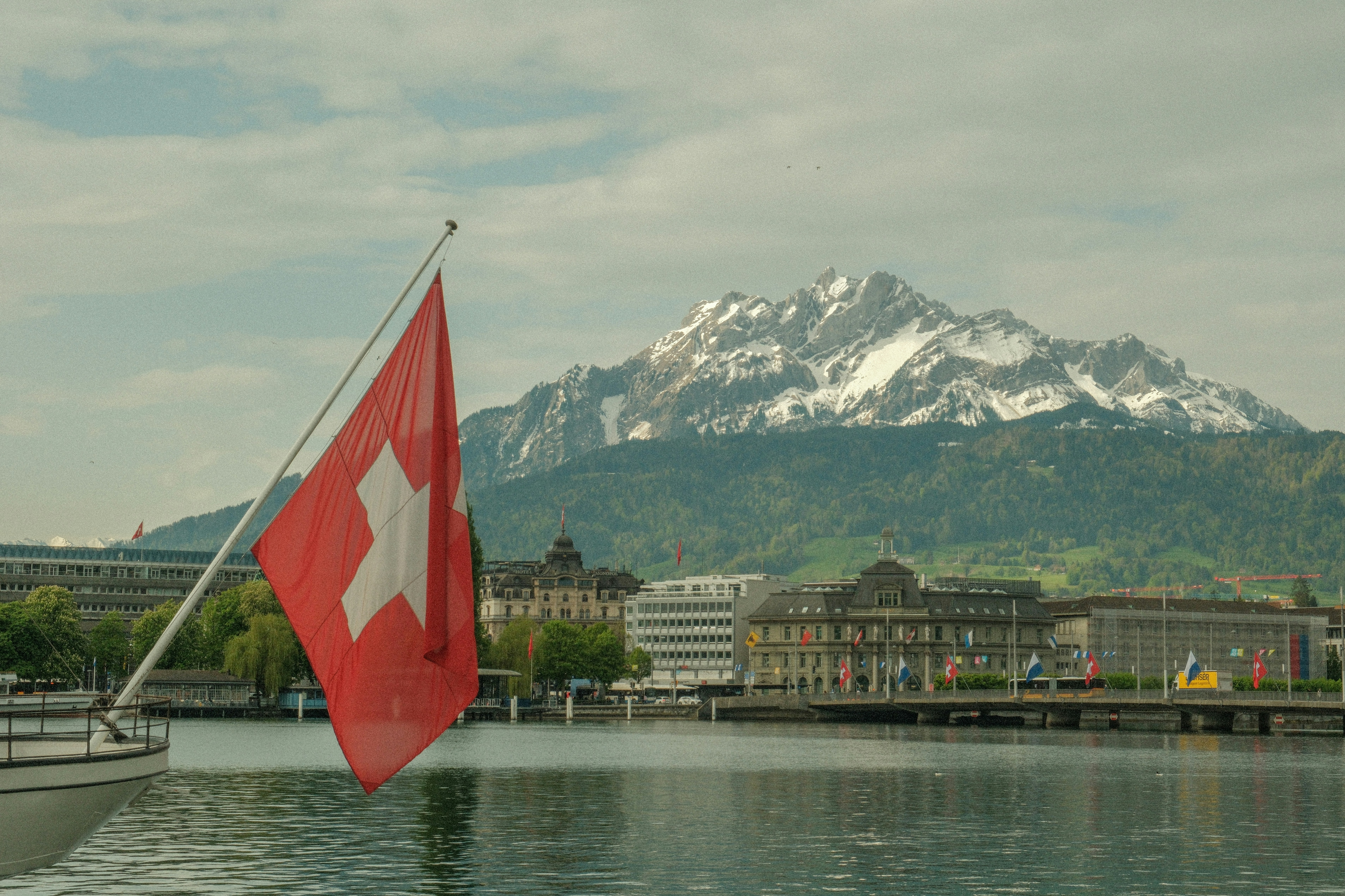 Stay online in the Switzerland with a prepaid eSIM from eSIMlii. Instant activation, no roaming charges, and reliable coverage.