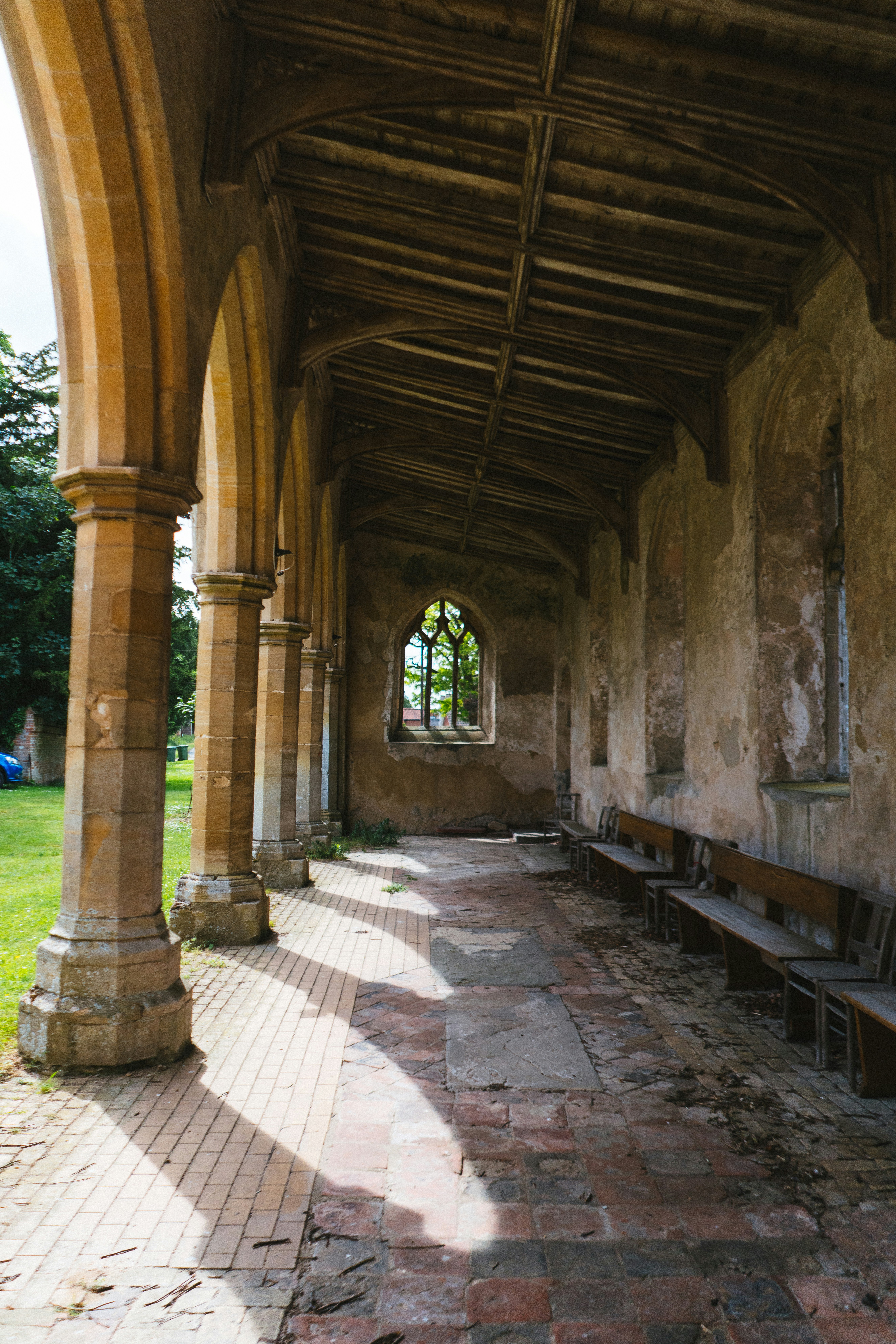 Photo by philhearing