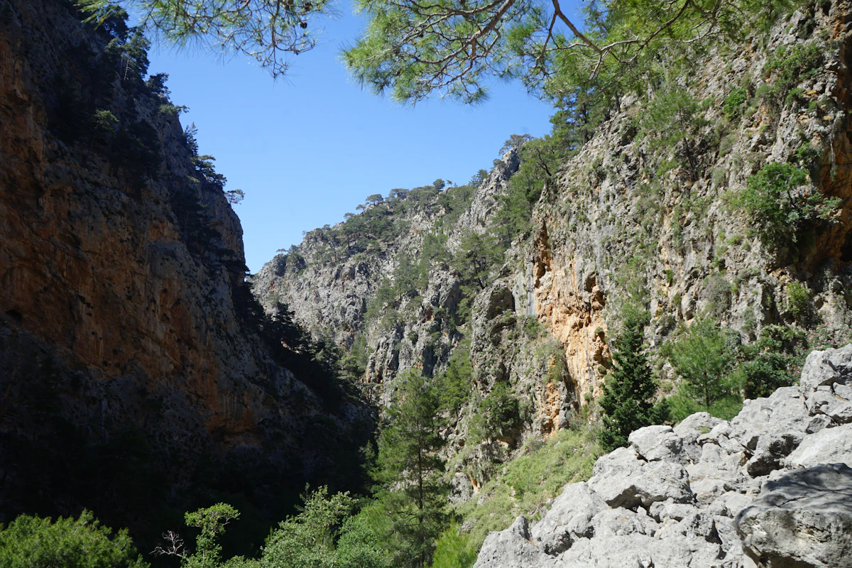 The Drive from Rethymno to Plakias — What to See Along the Way