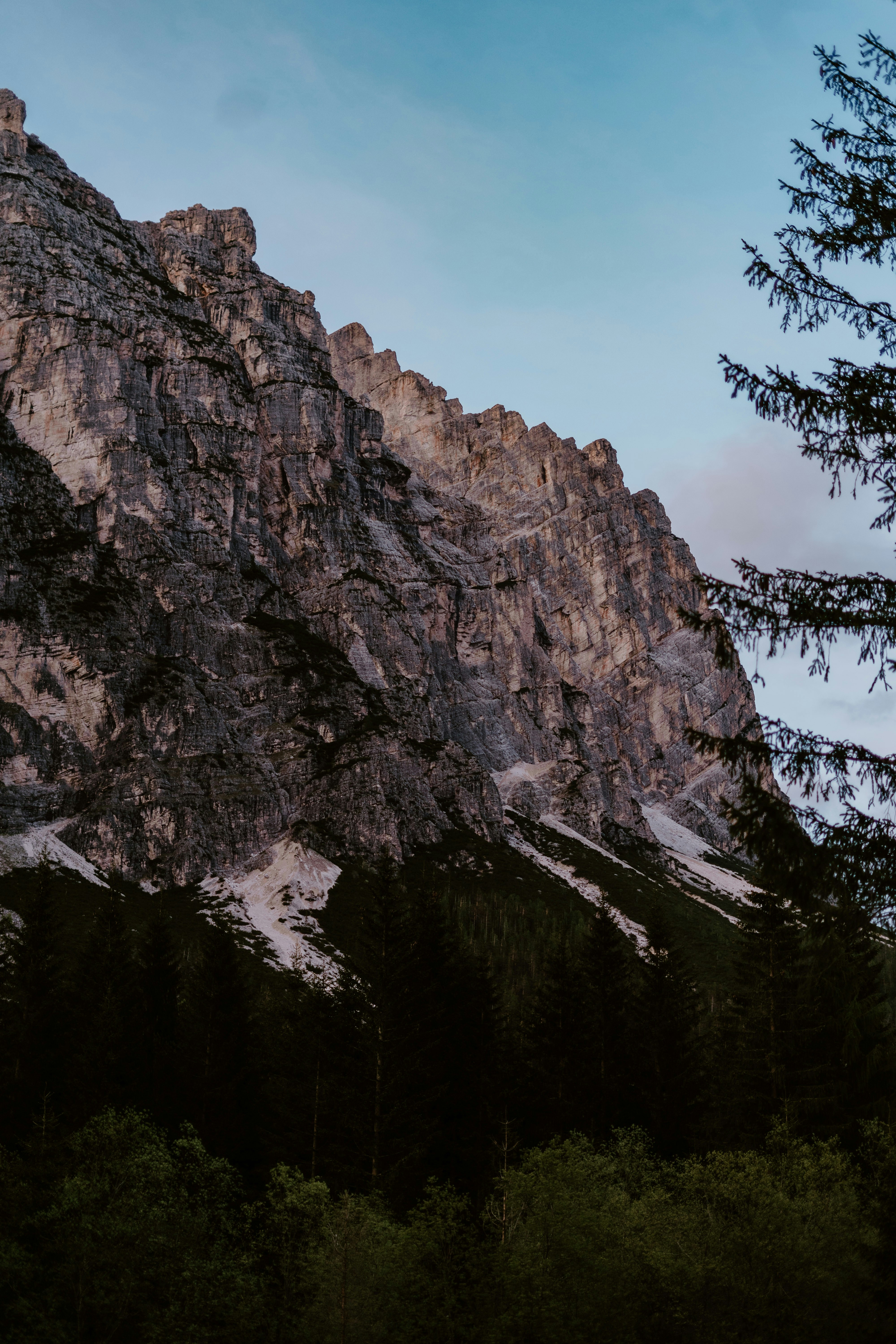 Photo by lenakestler