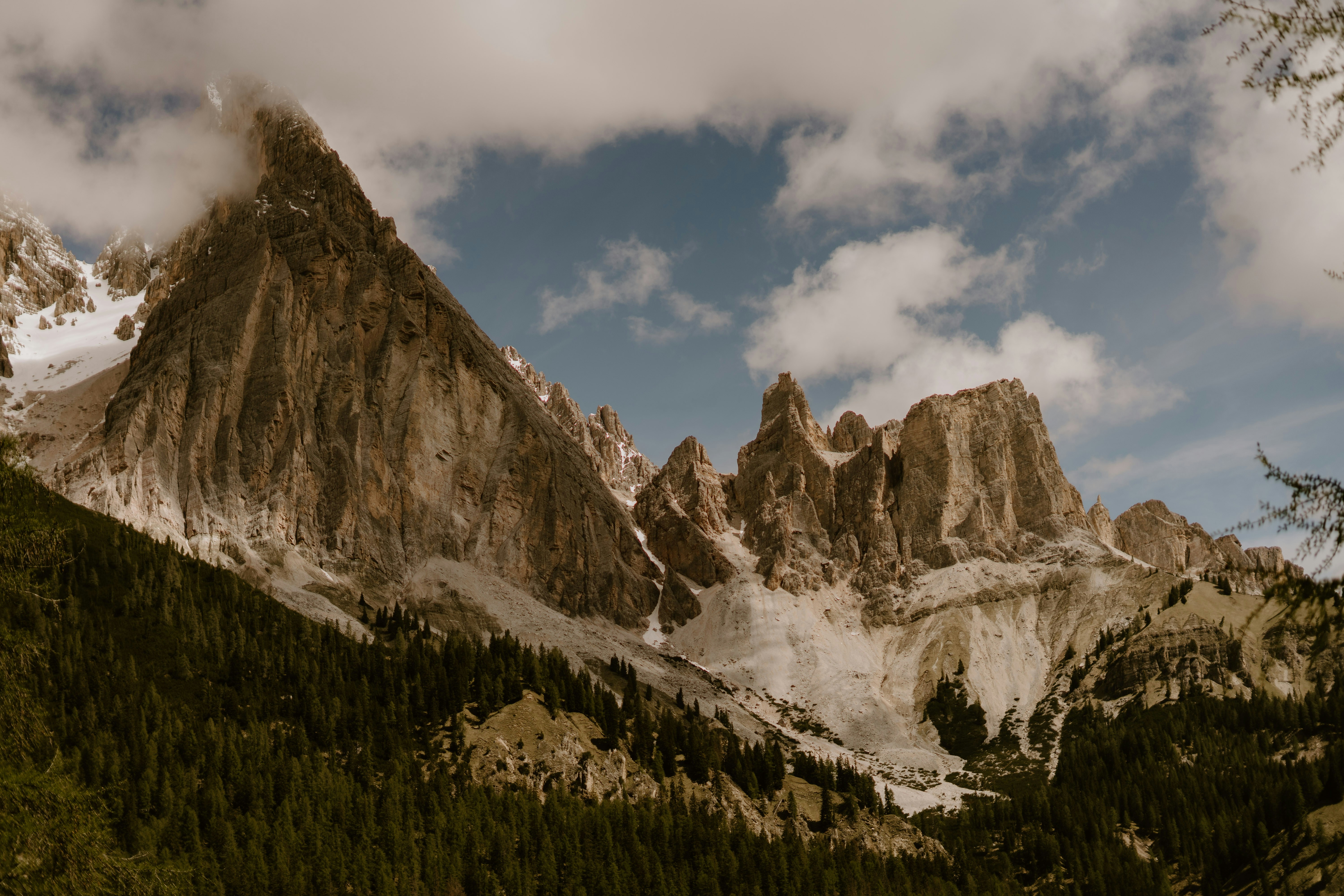 Photo by lenakestler