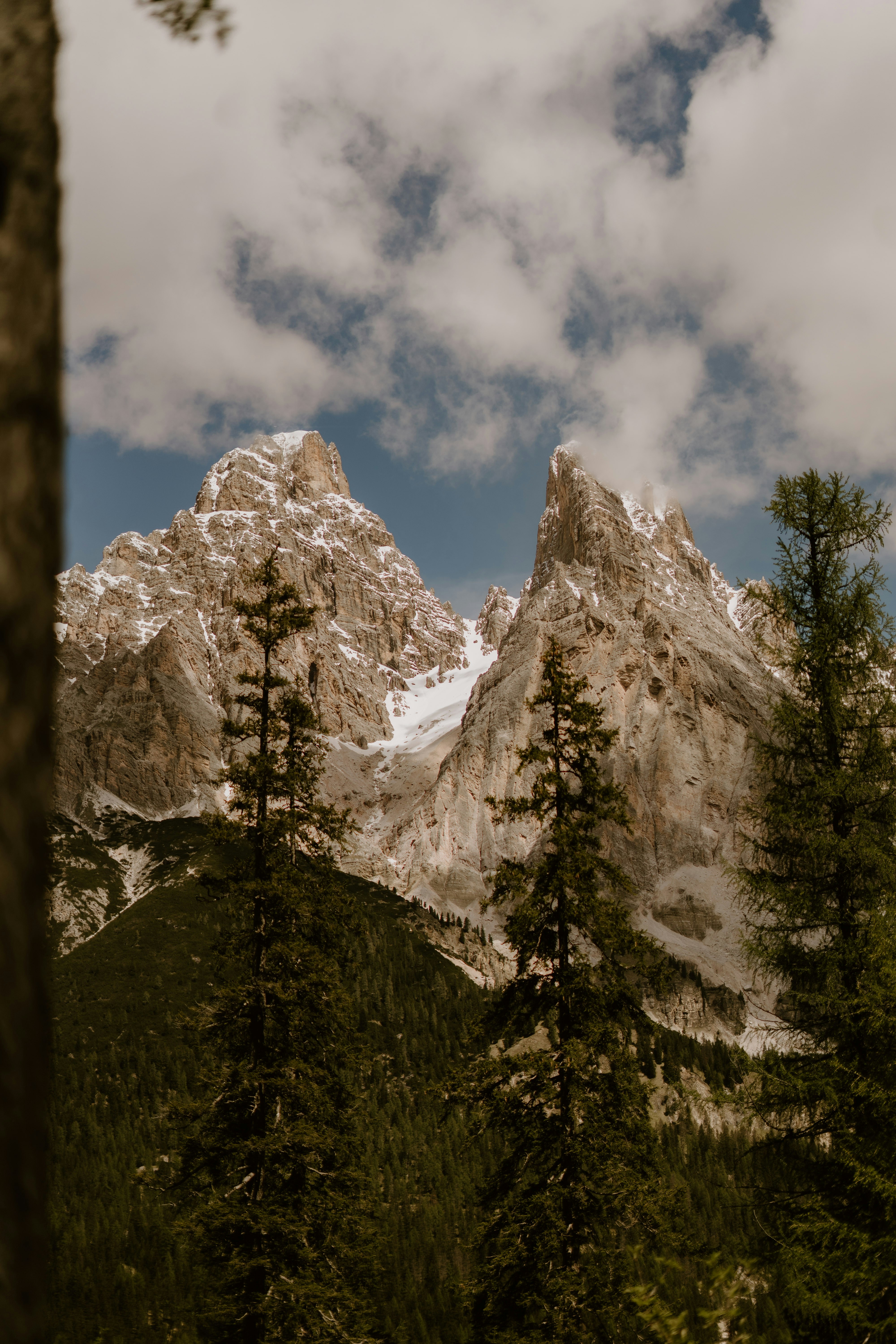 Photo by lenakestler