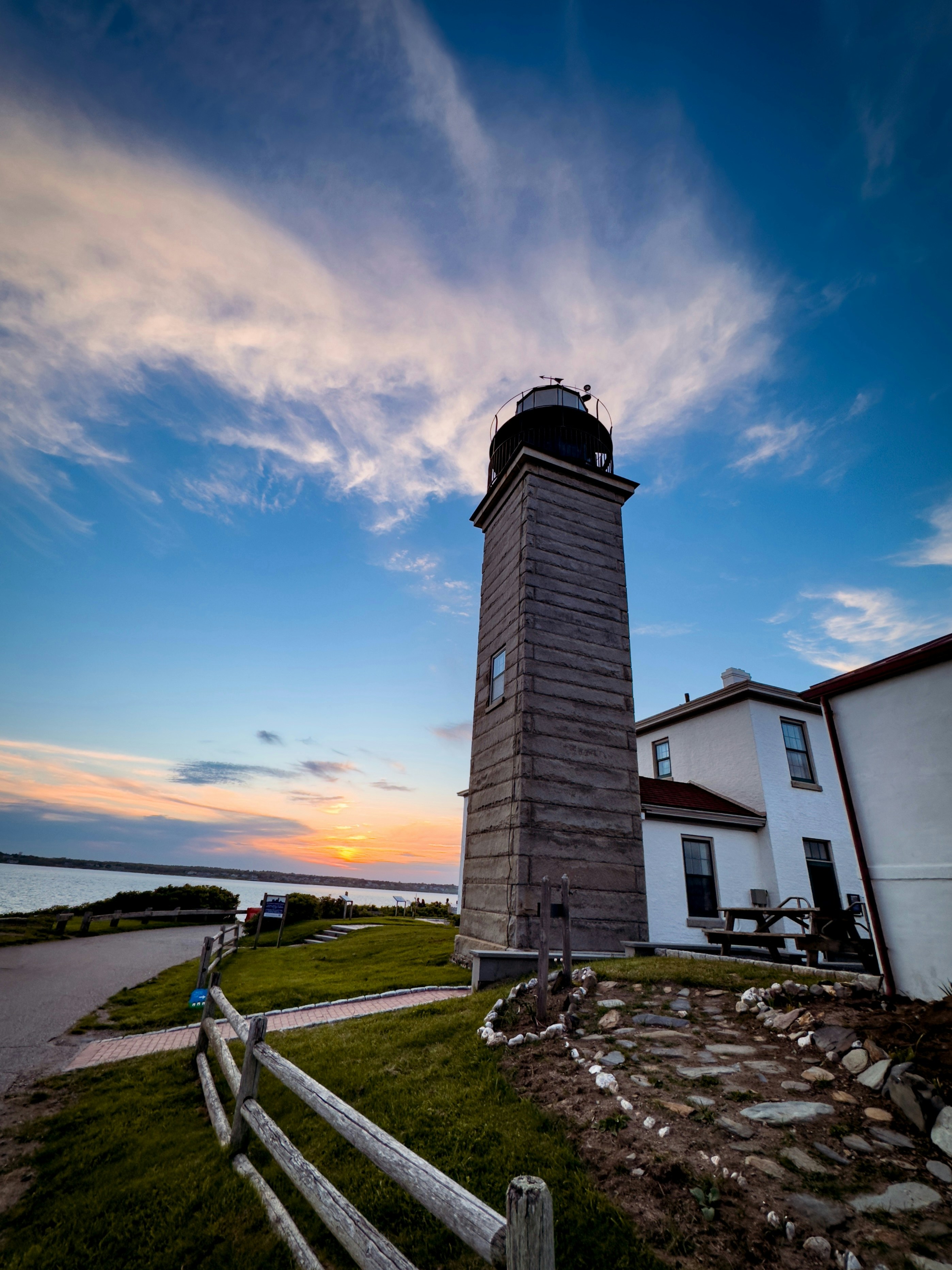 Jamestown lighthouse