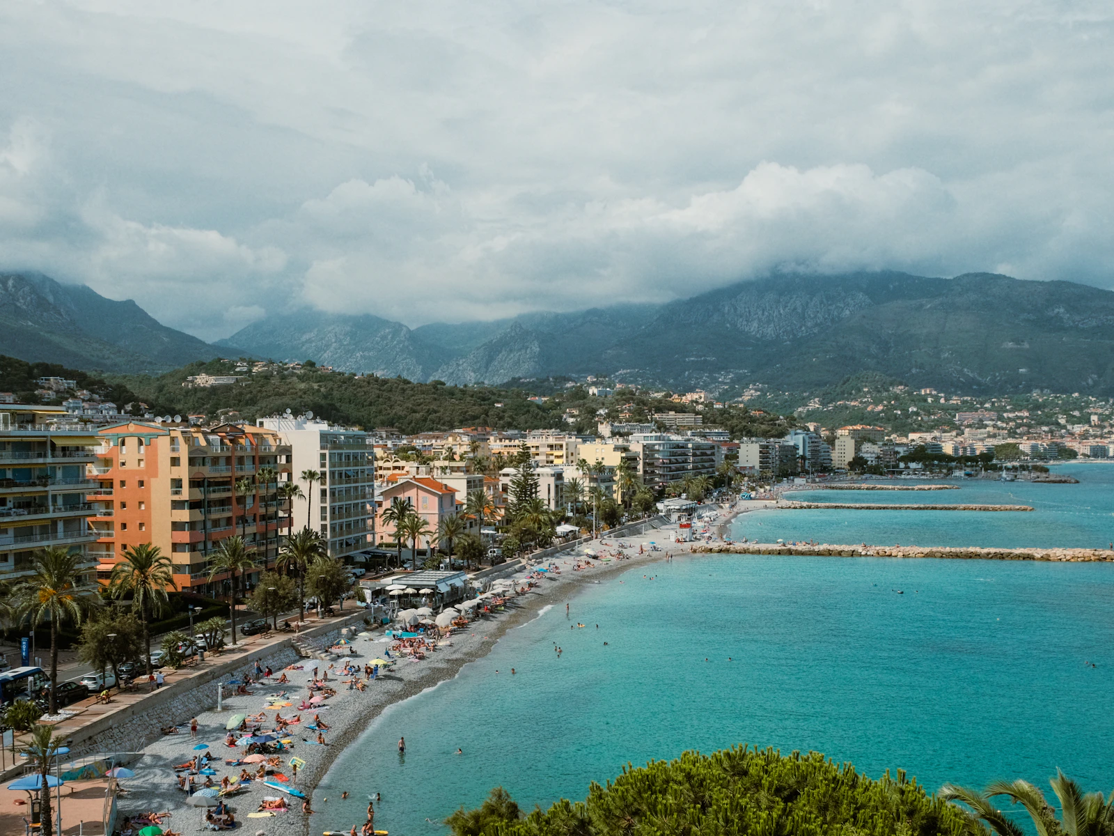 Grand Hotel Alassio Beach & SPA Resort: Beachfront Elegance on the Ligurian Riviera