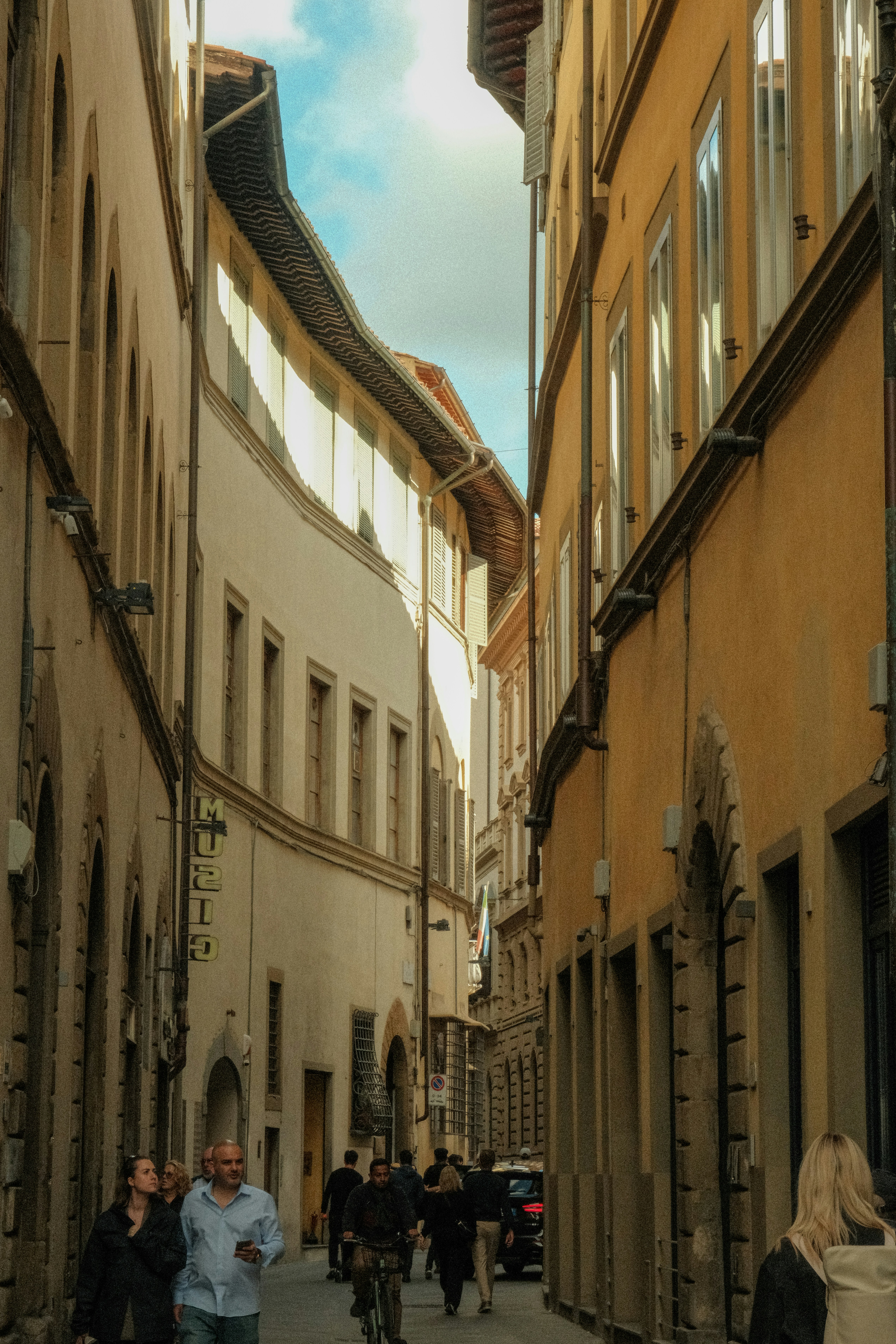 Photo by alexispresa