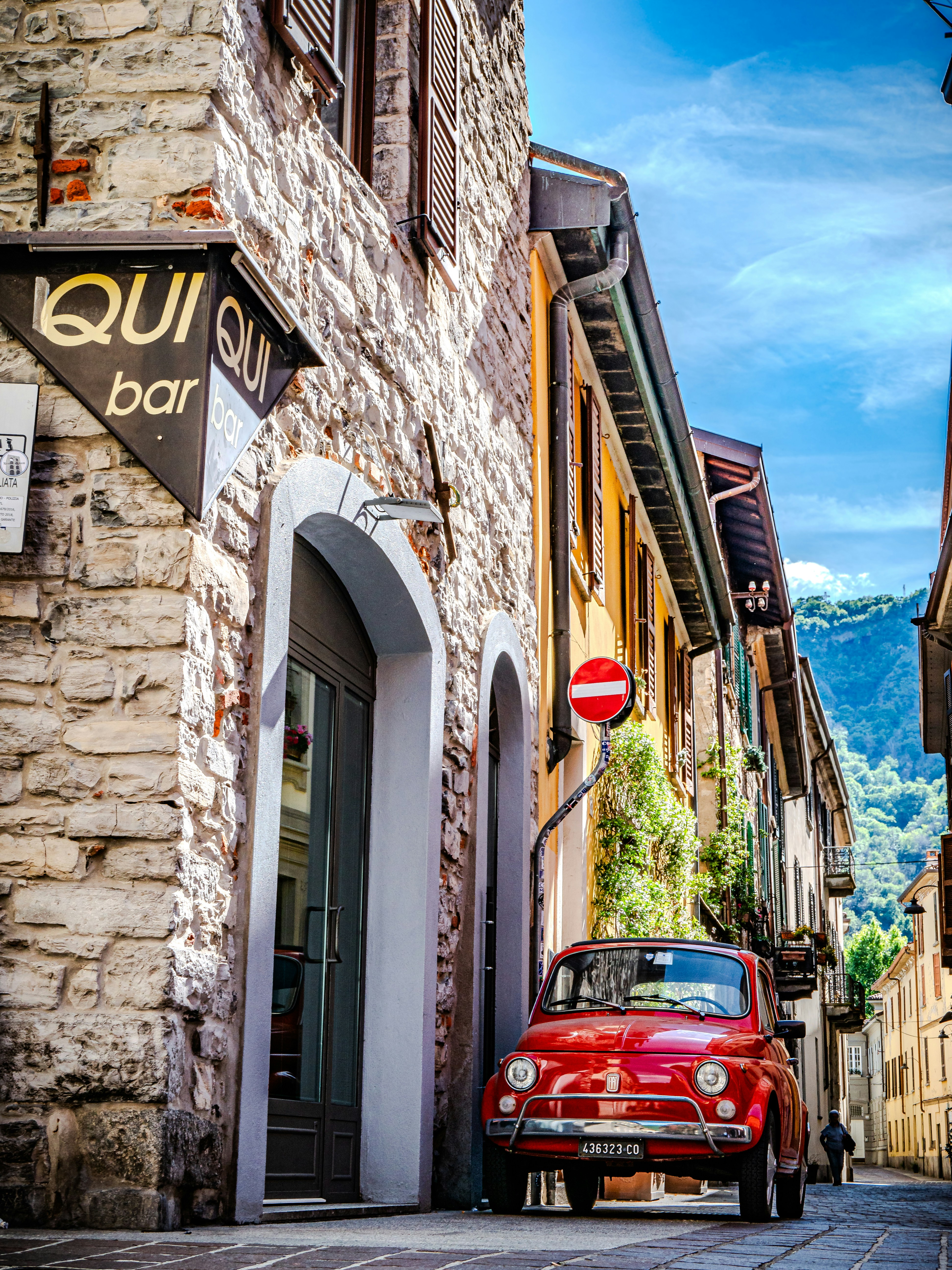 Photo by poli_graphy